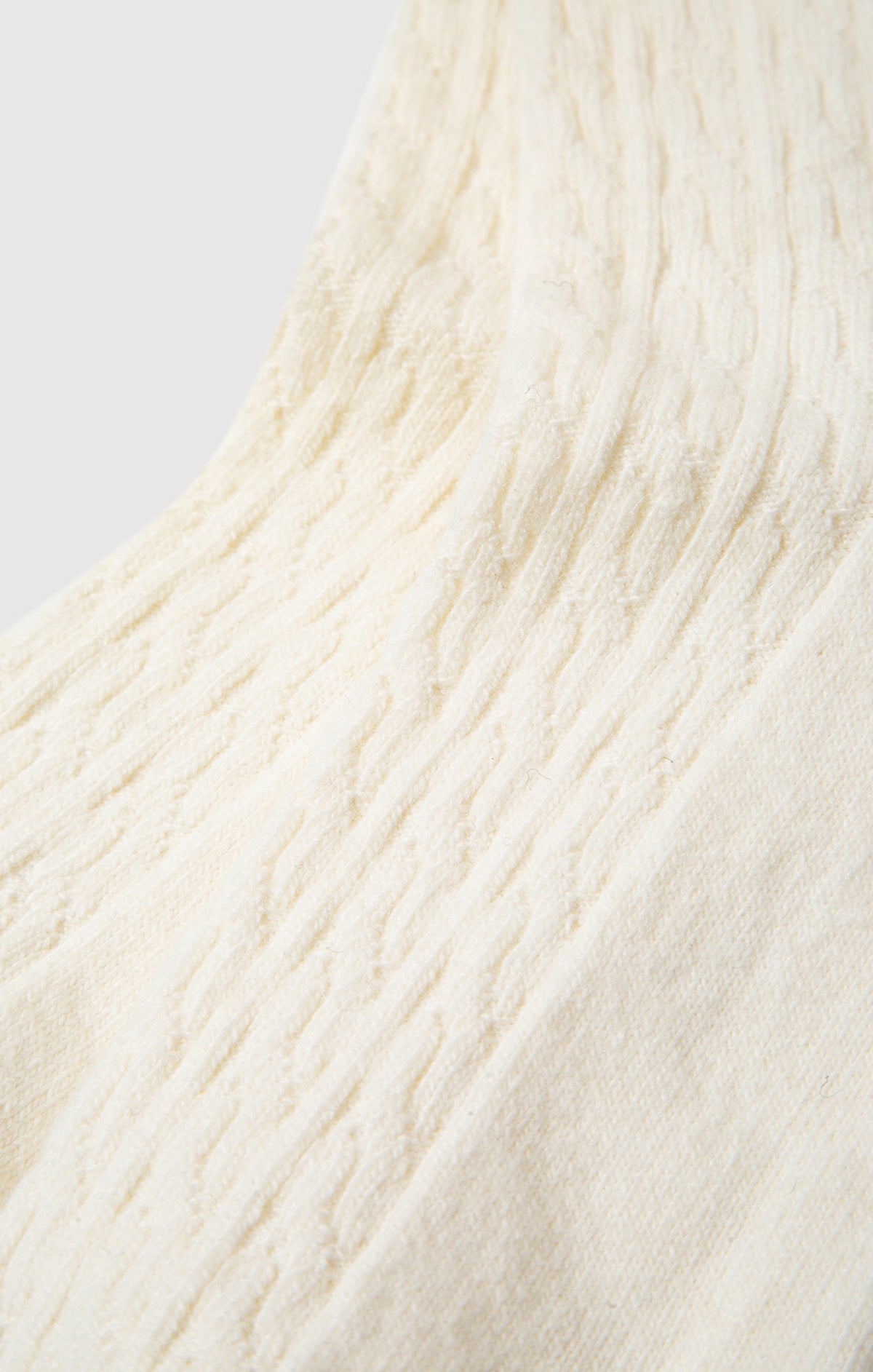 CABLE-KNIT BOOT SOCKS IN BEIGE - Mavi Jeans