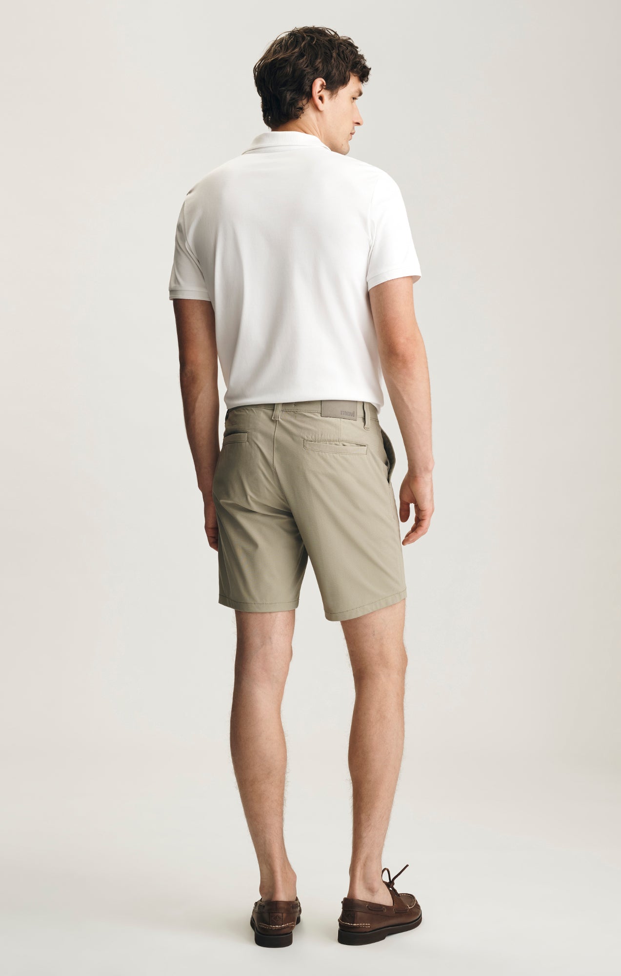 NOAH SHORTS IN BURNT OLIVE TECH - Mavi Jeans