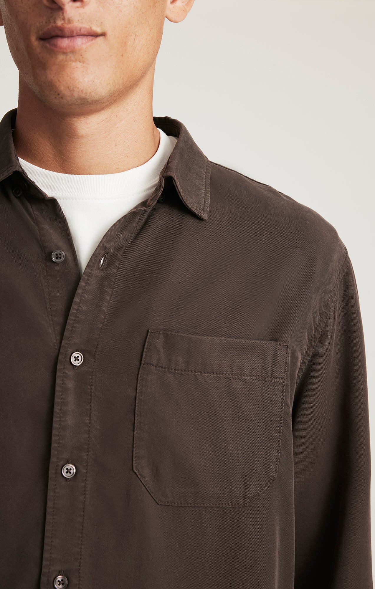 TENCEL™ LONG SLEEVE BUTTON-UP SHIRT IN AFTER DARK - Mavi Jeans