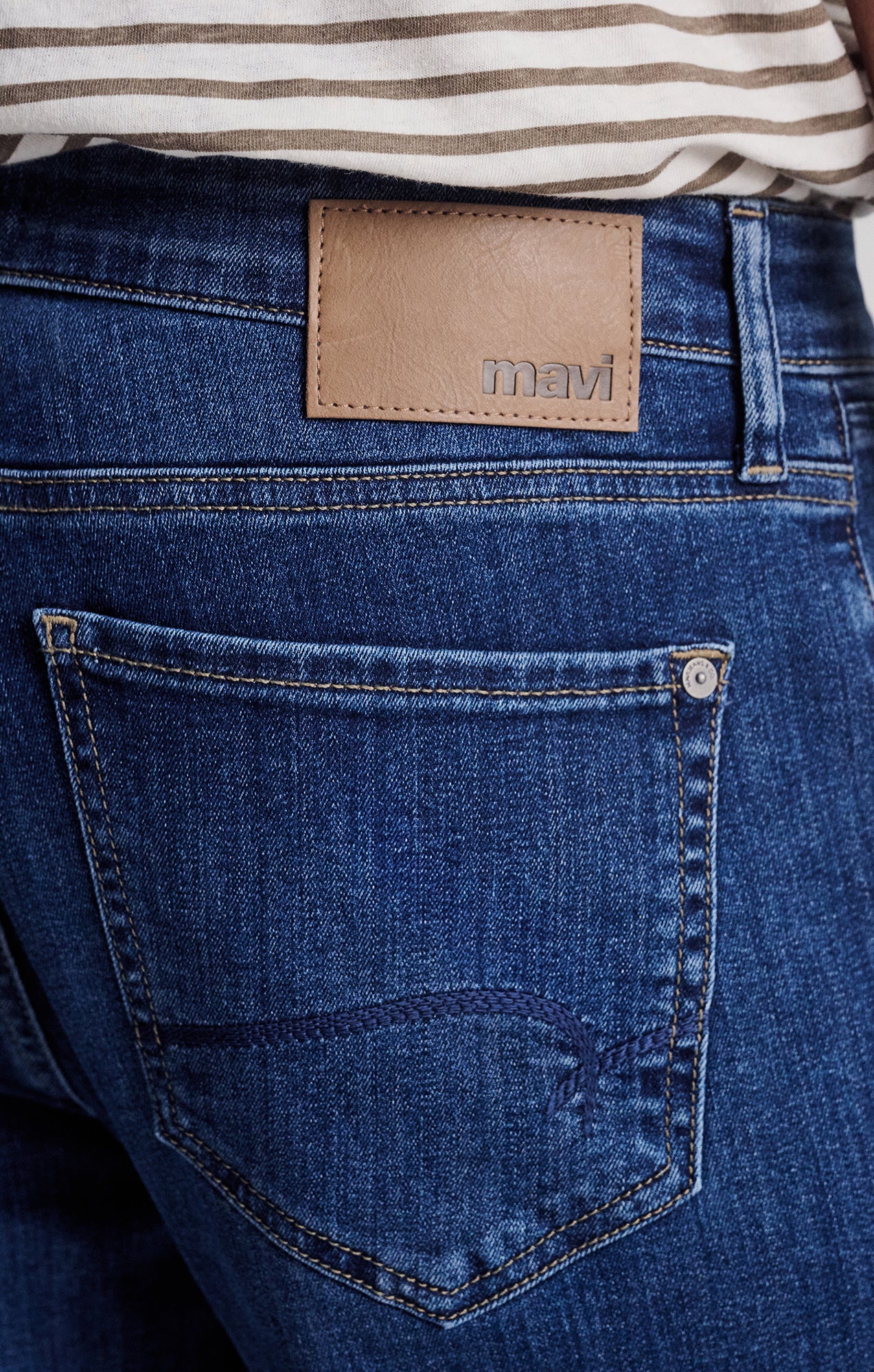 JAKE SLIM LEG IN DEEP BRUSHED WILLIAMSBURG - Mavi Jeans