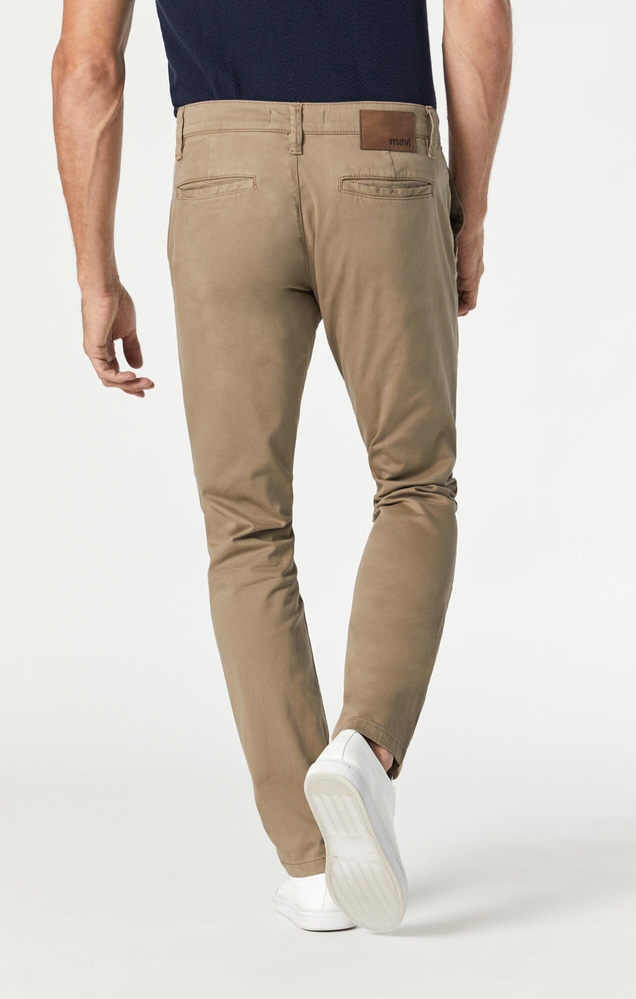 JOHNNY SLIM LEG CHINO IN BRITISH KHAKI TWILL - Mavi Jeans