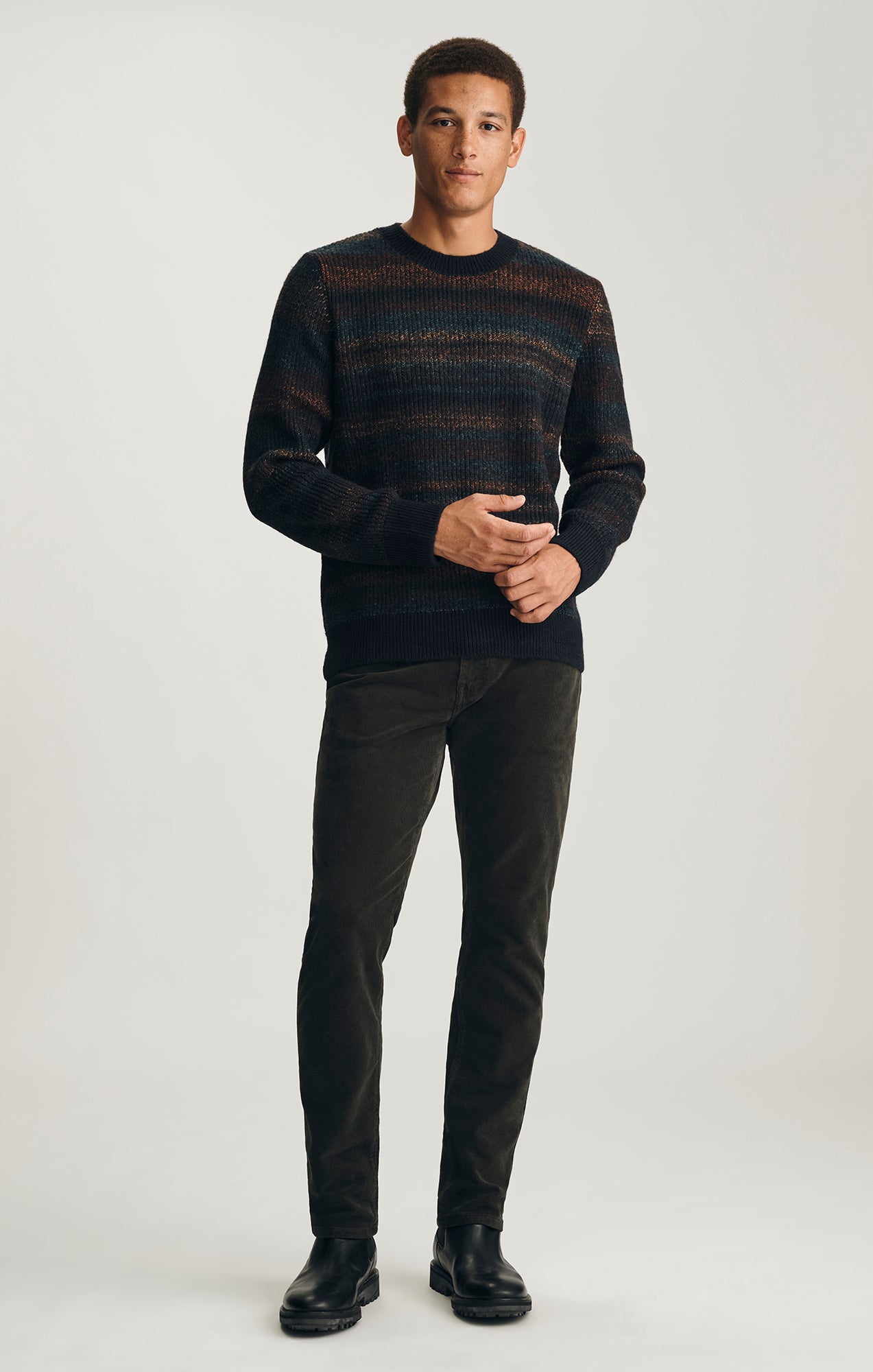 STRIPED CREW NECK SWEATER IN COPEN BLUE