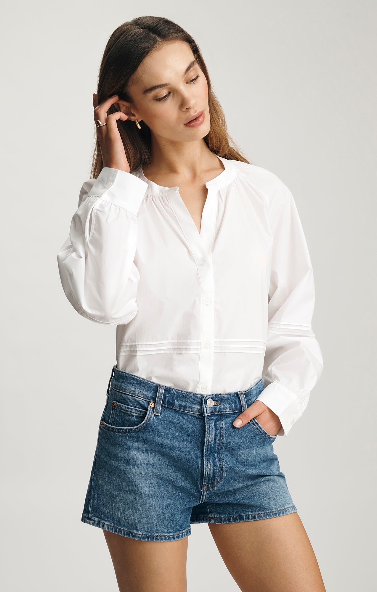 GARCIA MINI SHORTS IN MID BRUSHED CLASSIC BLUE - Mavi Jeans