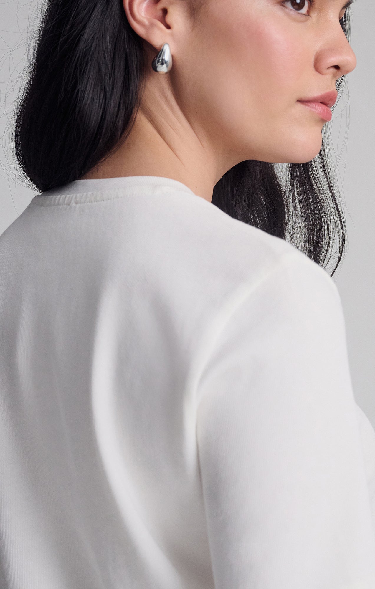 SHORT SLEEVE CREW NECK T-SHIRT IN COCONUT MILK - Mavi Jeans