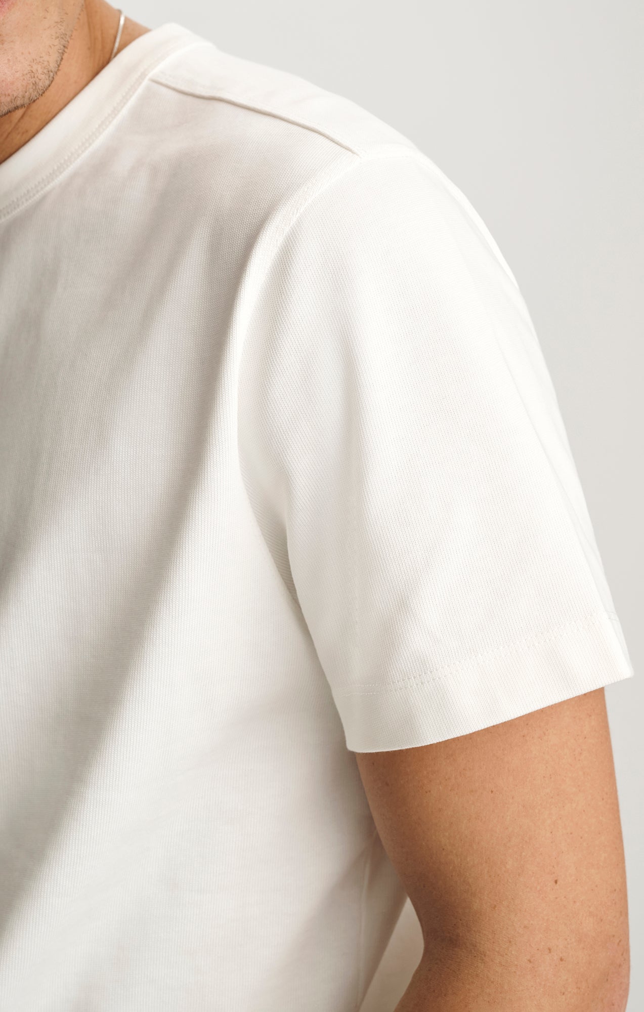 HERITAGE CREW NECK T-SHIRT IN ANTIQUE WHITE - Mavi Jeans