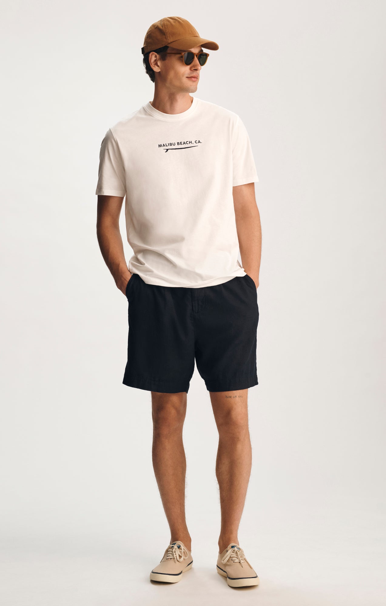 MALIBU GRAPHIC T-SHIRT IN ANTIQUE WHITE - Mavi Jeans