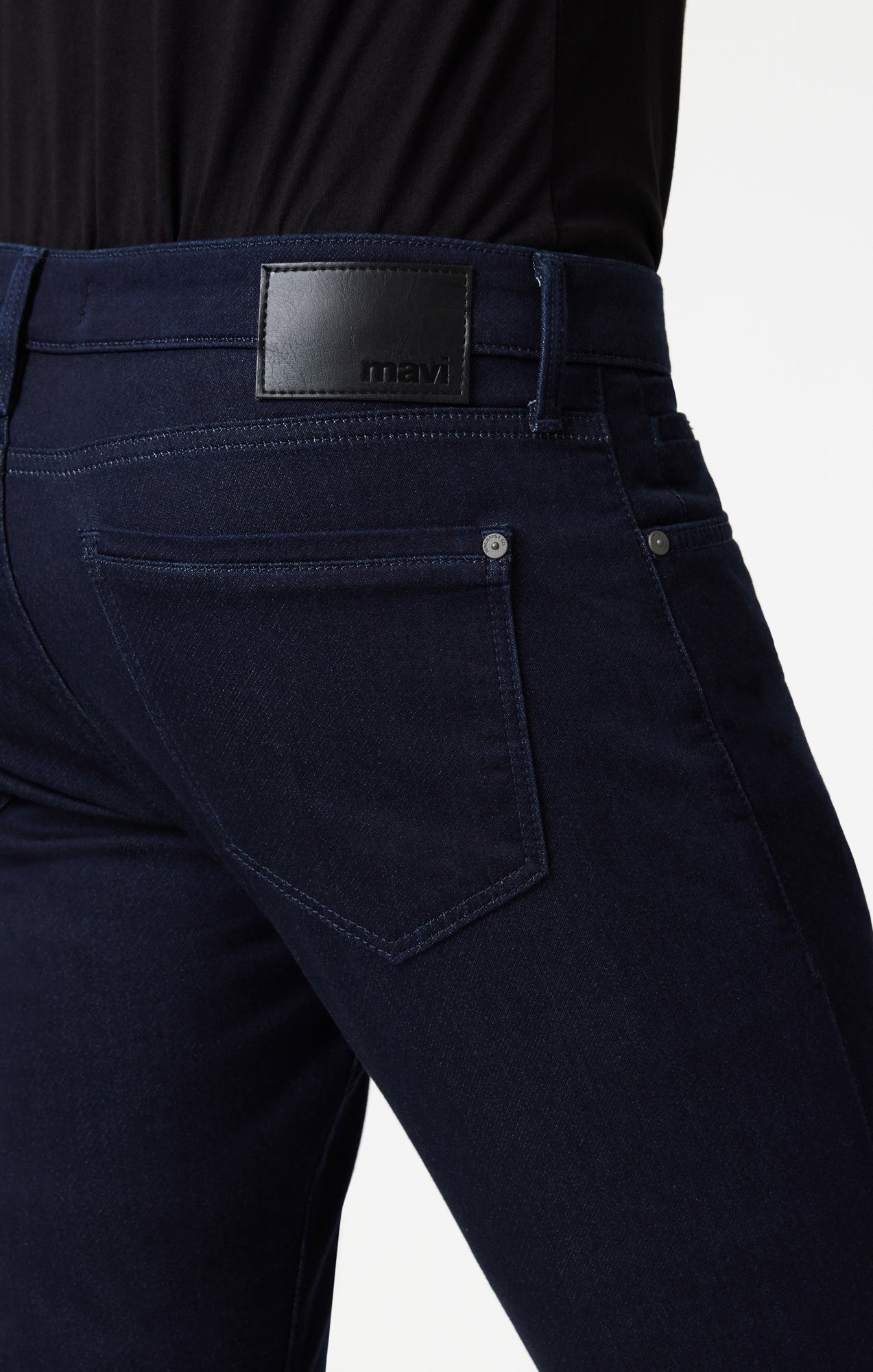 JAKE SLIM LEG IN RINSE BRUSHED ATHLETIC - Mavi Jeans