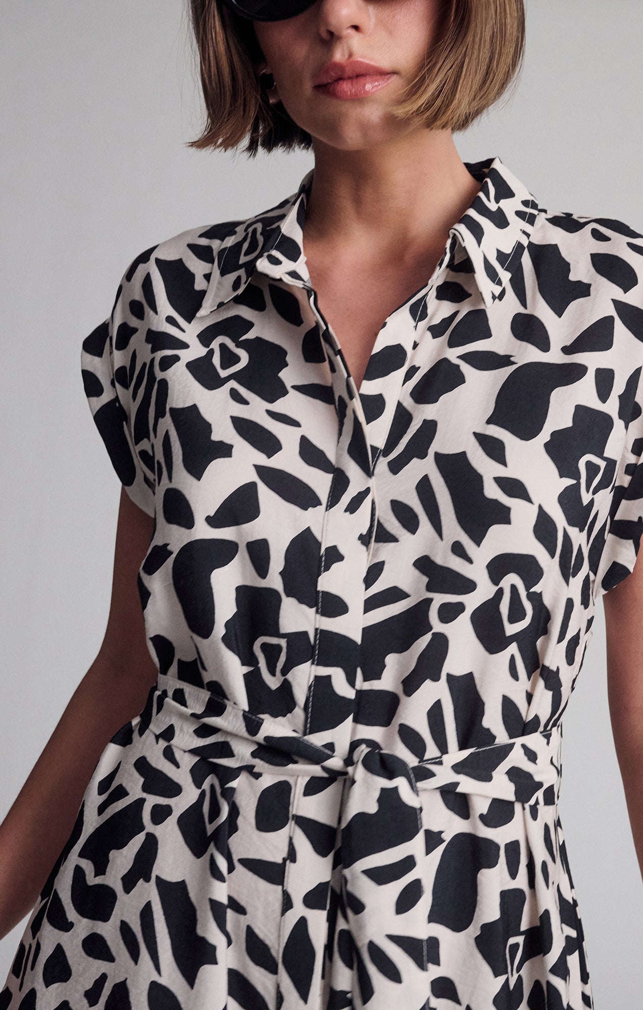 TIE-WAIST LONG SHIRTDRESS IN GEO PRINT - Mavi Jeans