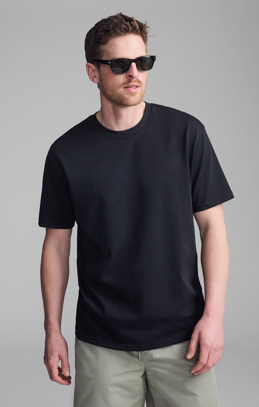 SHORT SLEEVE CREW NECK T-SHIRT IN BLACK - Mavi Jeans