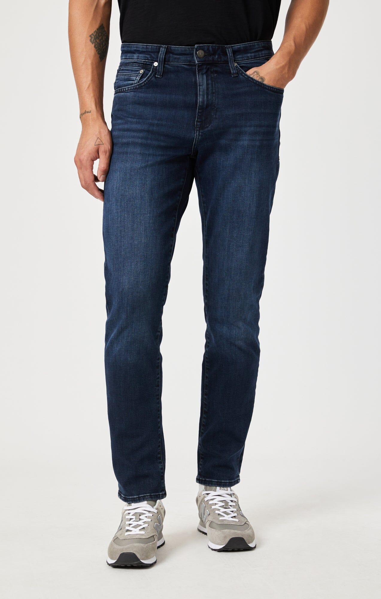 STEVE ATHLETIC FIT JEANS IN MID TONAL INK WILLIAMSBURG - Mavi Jeans