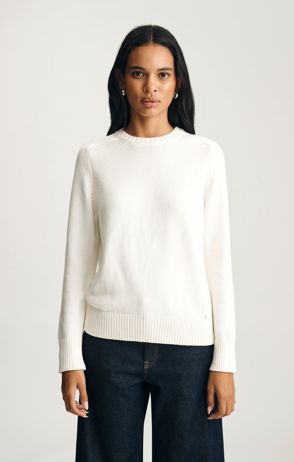 CREW NECK SWEATER IN ANTIQUE WHITE