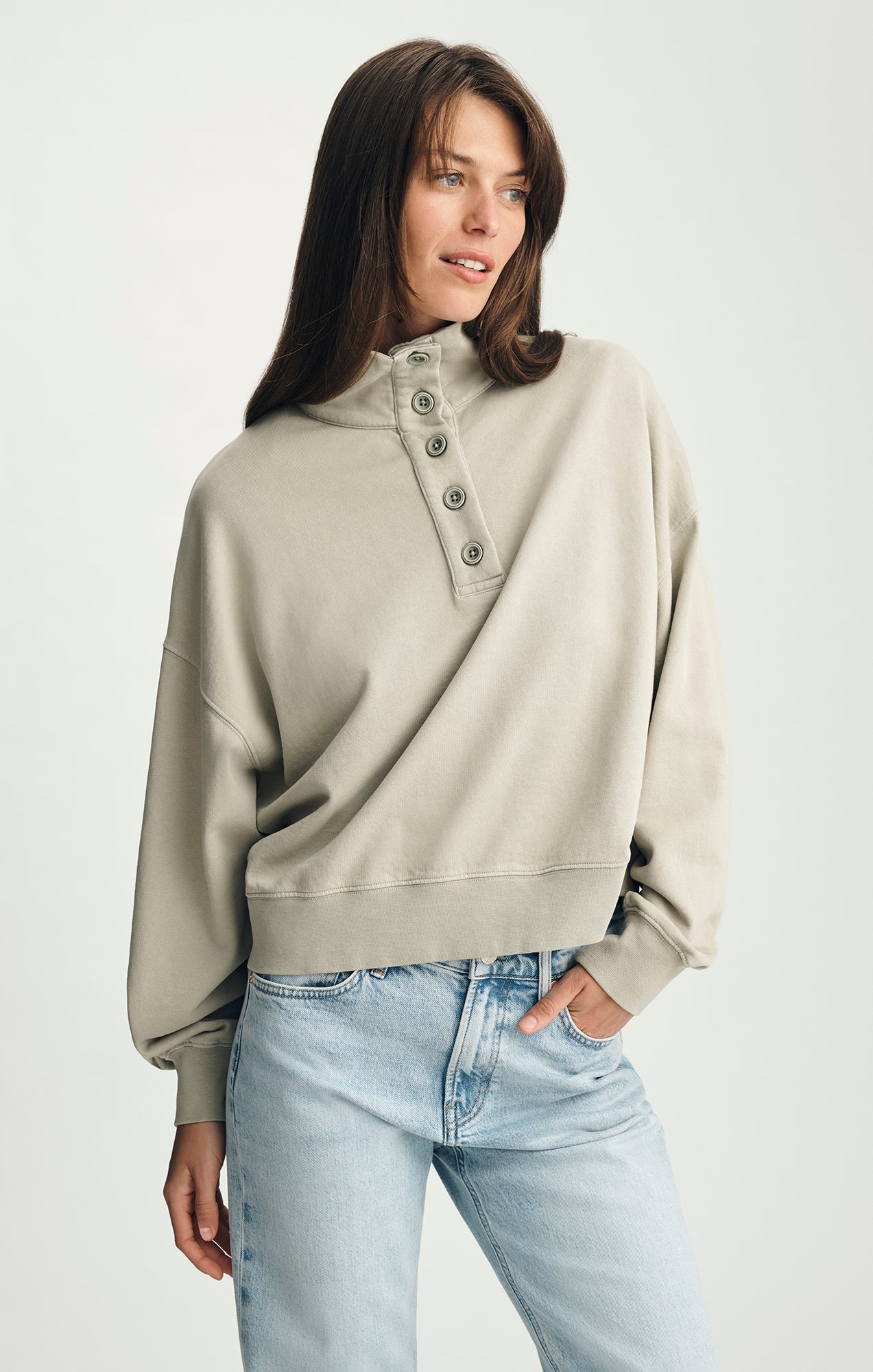 BUTTON-UP FUNNEL NECK SWEATSHIRT IN SEAGRASS - Mavi Jeans