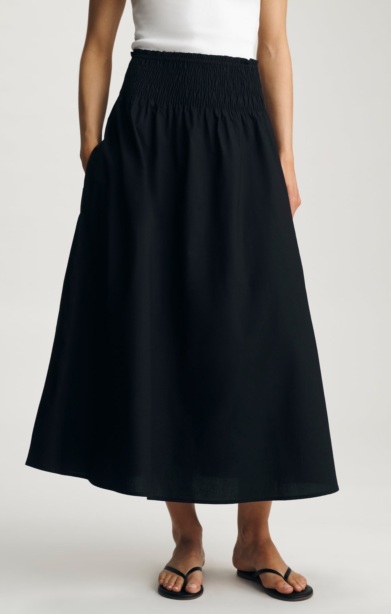 SMOCKED MAXI SKIRT IN BLACK - Mavi Jeans