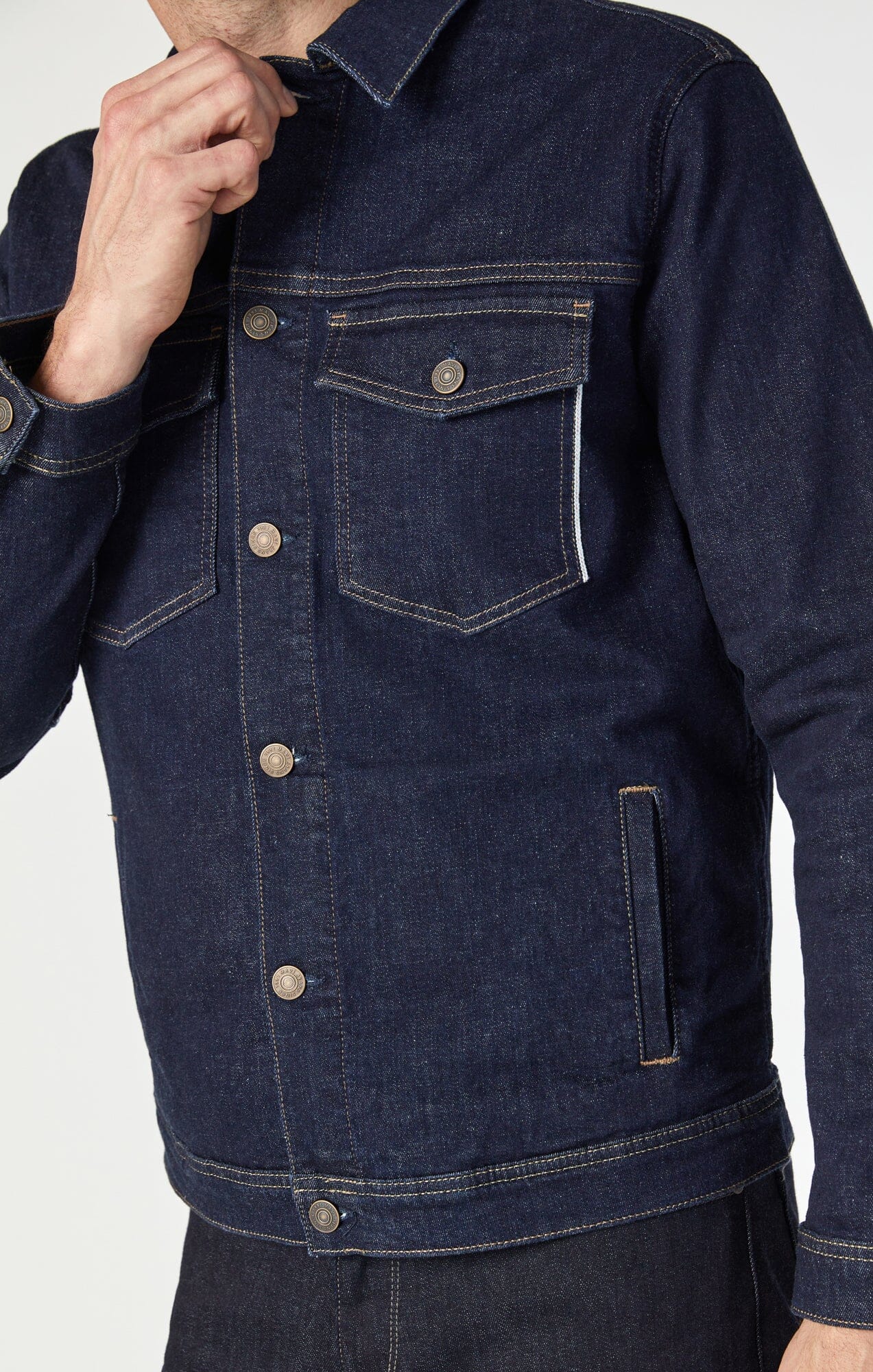 Buy High Star Spread Collar Faux Fur Trim Cotton Denim Jacket - Jackets for  Men 24886654 | Myntra