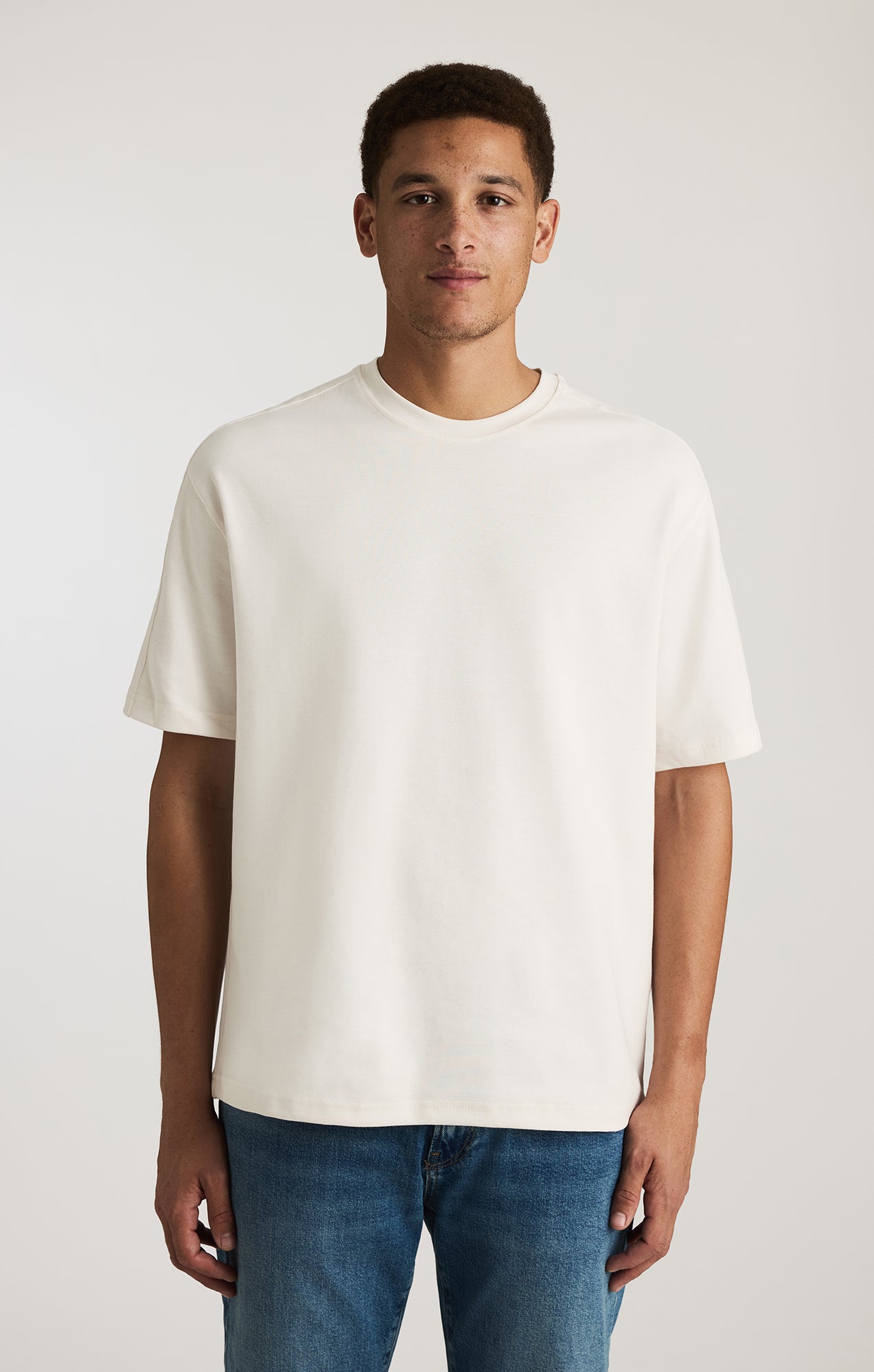 EDITION SHORT SLEEVE T-SHIRT IN ANTIQUE WHITE