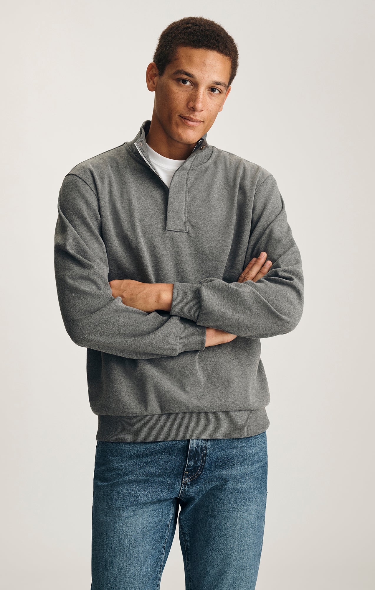HALF ZIP SWEATSHIRT IN GREY MELANGE