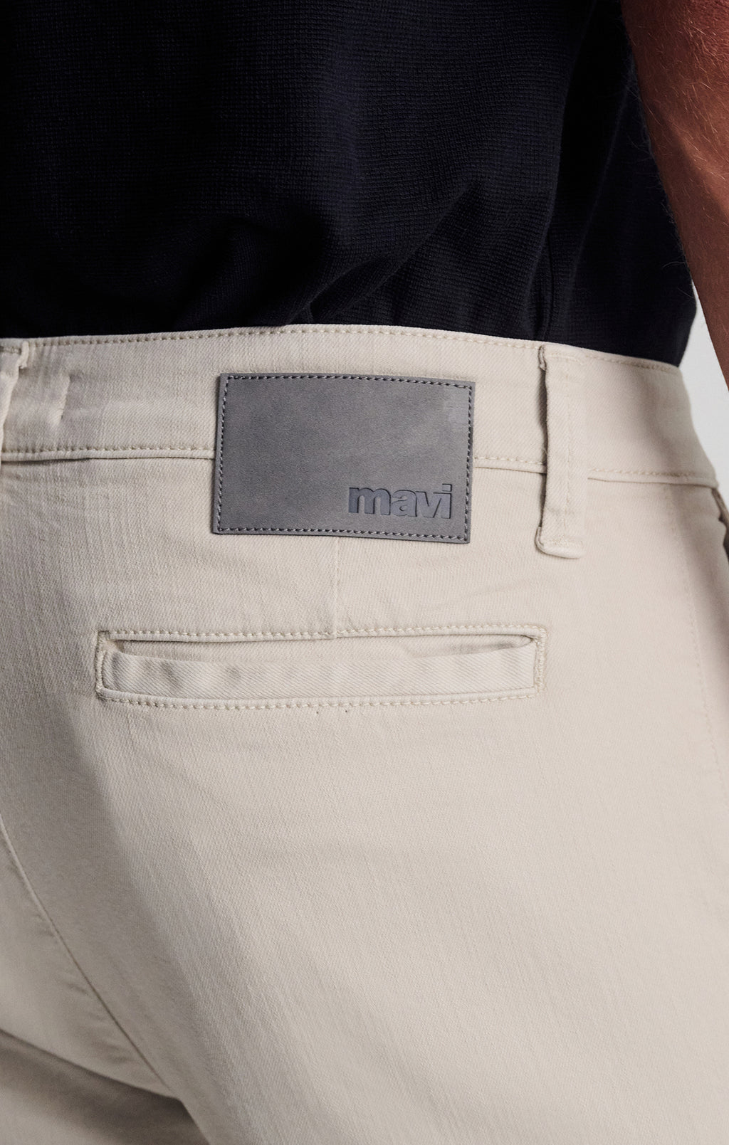MILTON SLIM STRAIGHT CHINO IN VANILLA LUXE TWILL - Mavi Jeans