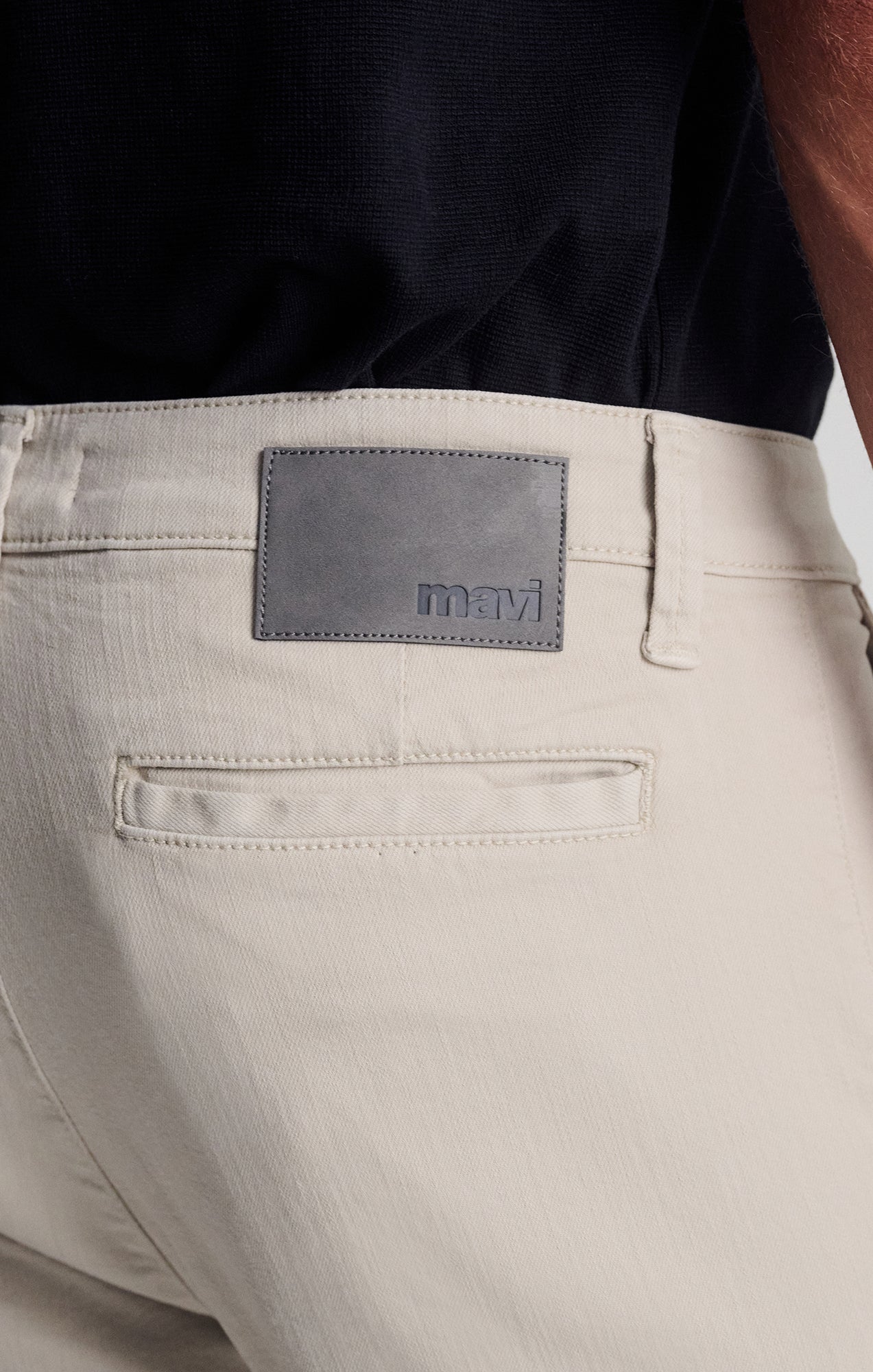 MILTON SLIM STRAIGHT CHINO IN VANILLA LUXE TWILL - Mavi Jeans