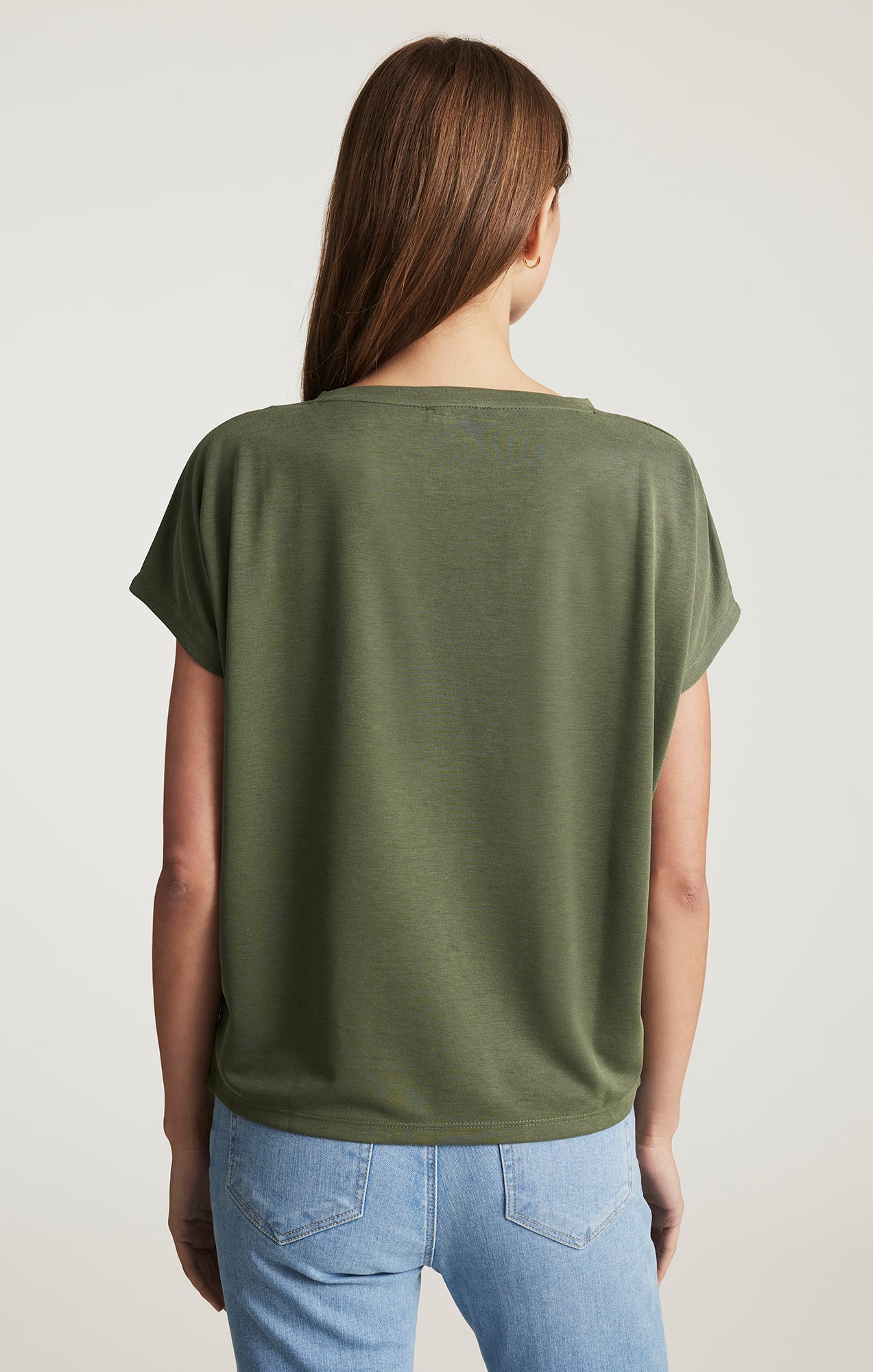 LUXE TOUCH TENCEL™ BOAT NECK T-SHIRT IN THYME - Mavi Jeans