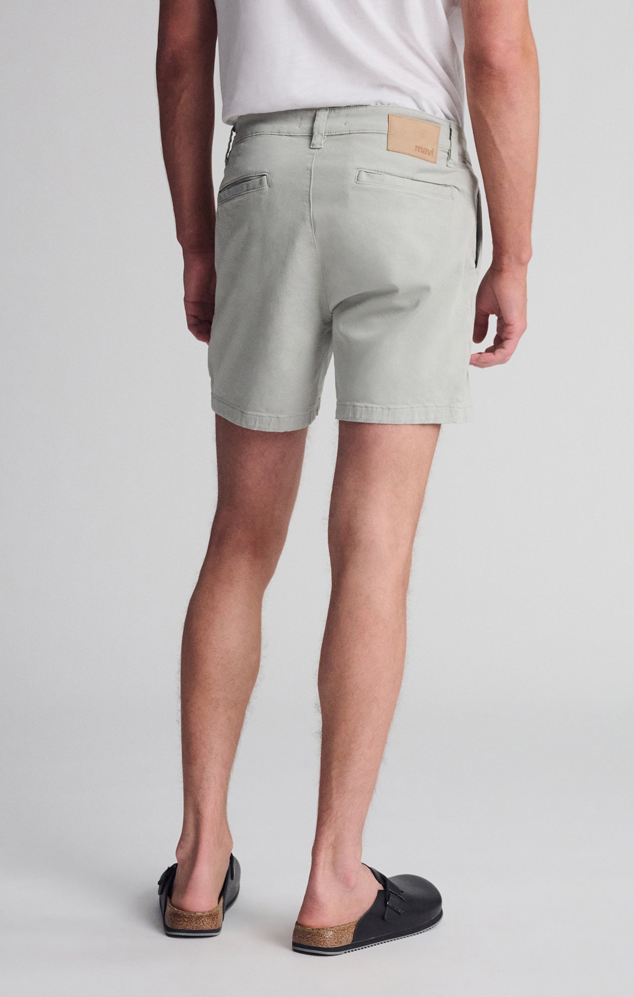 NATE SHORTS IN PISTACHIO CASUAL TWILL - Mavi Jeans