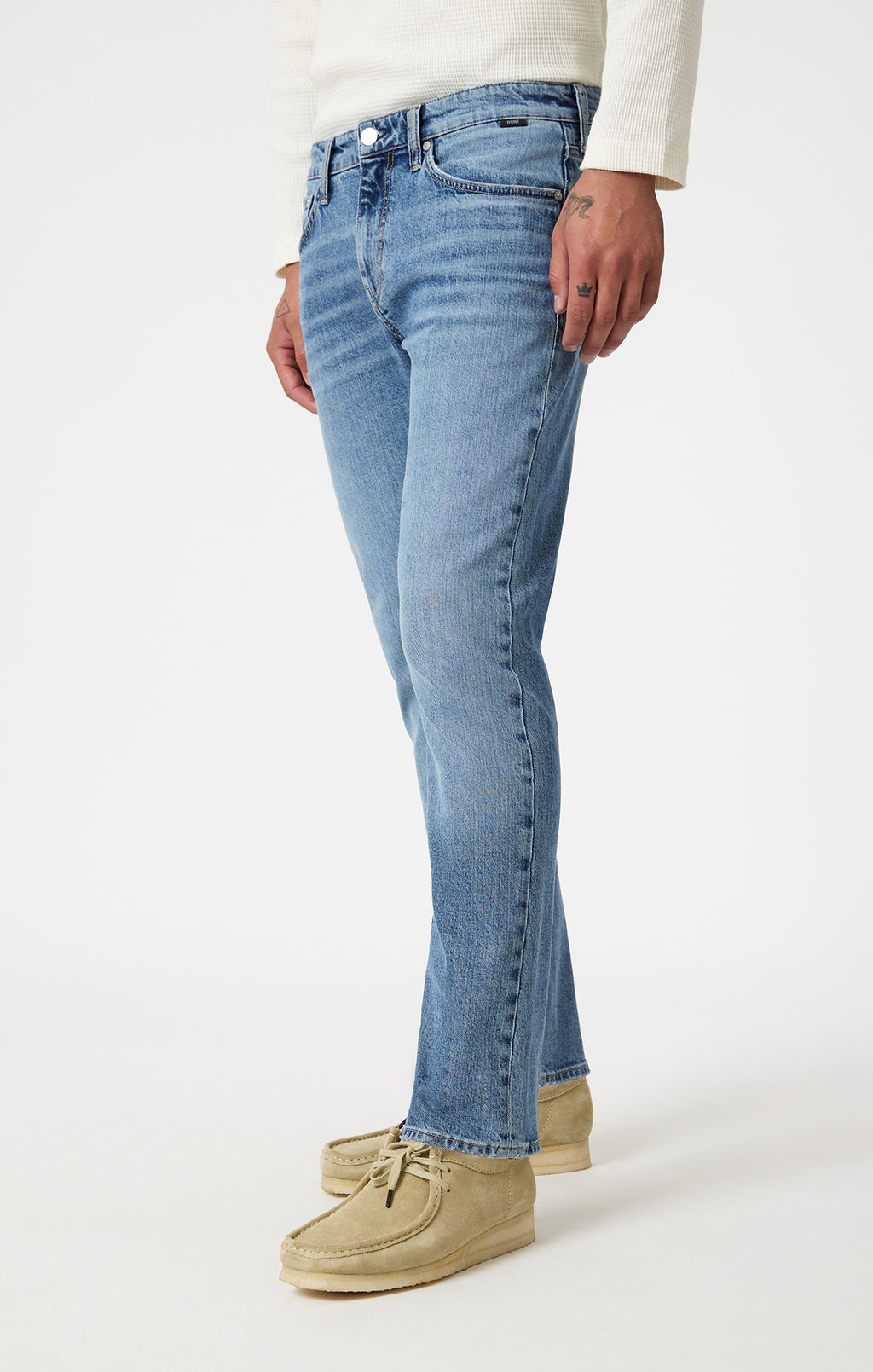 MARCUS SLIM STRAIGHT LEG IN LIGHT BRUSHED CLASSIC BLUE - Mavi Jeans