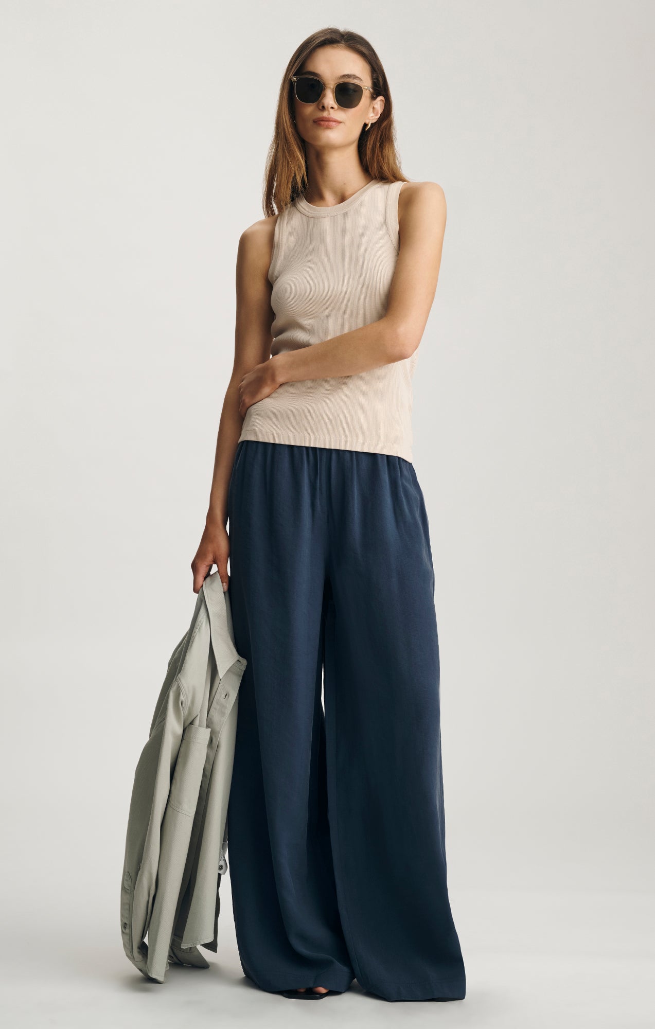 SCOOP NECK TANK TOP IN SANDSHELL