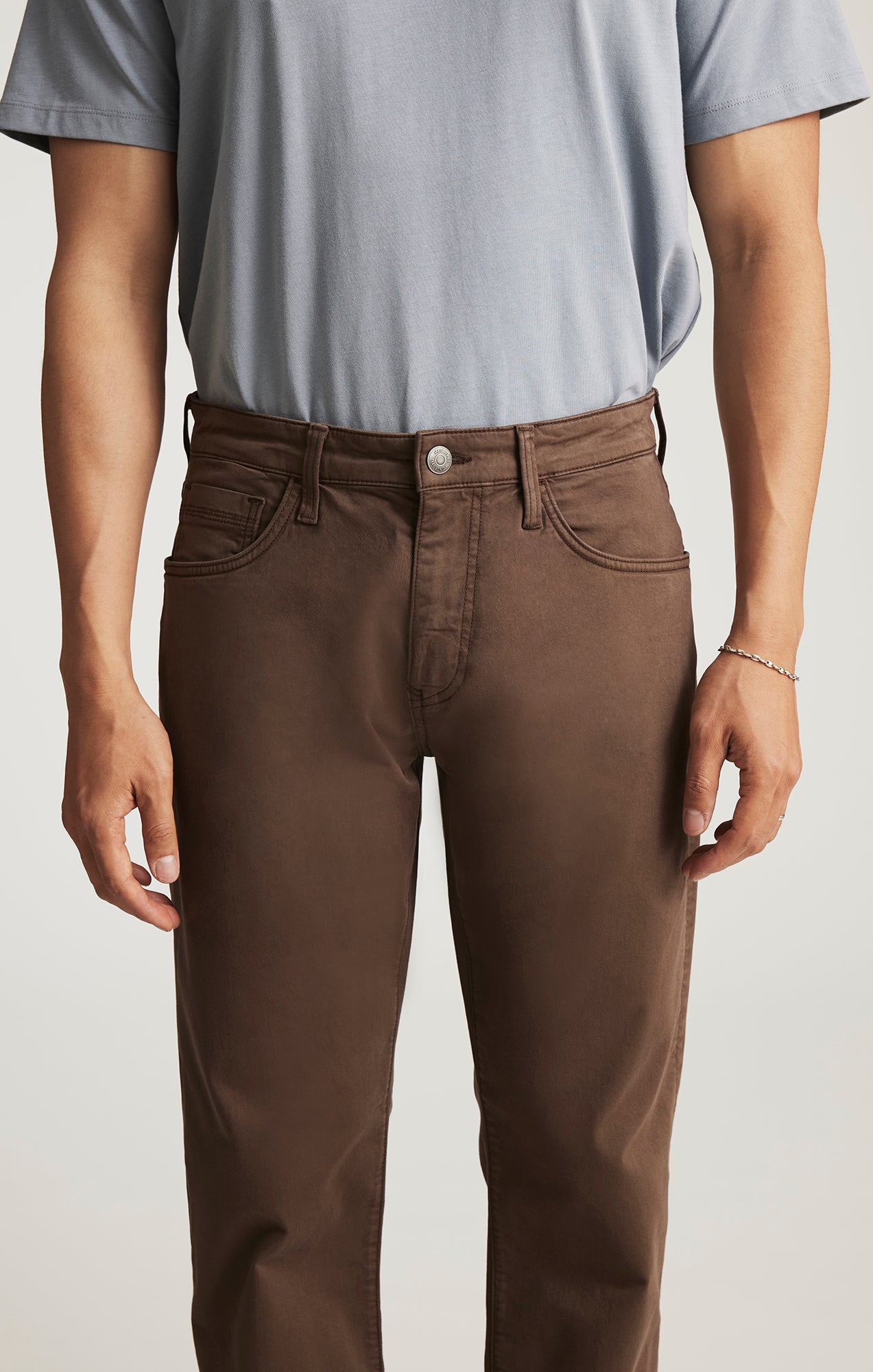 ZACH STRAIGHT LEG IN MOCHA TWILL - Mavi Jeans