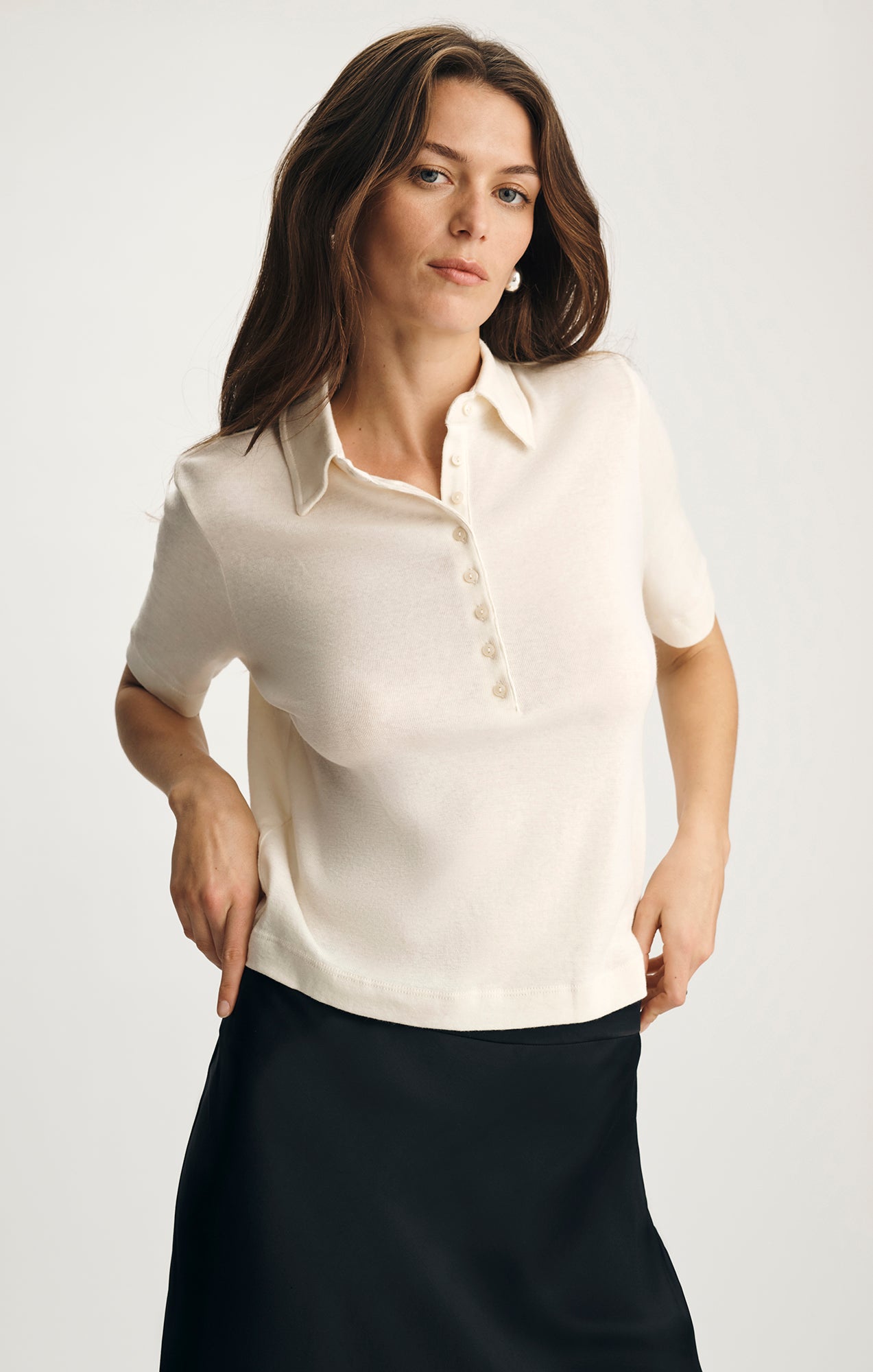 EDITION POLO T-SHIRT IN BUTTERCREAM