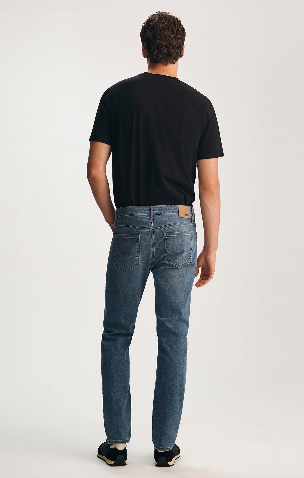 JAKE SLIM LEG IN DARK USED SUPERMOVE