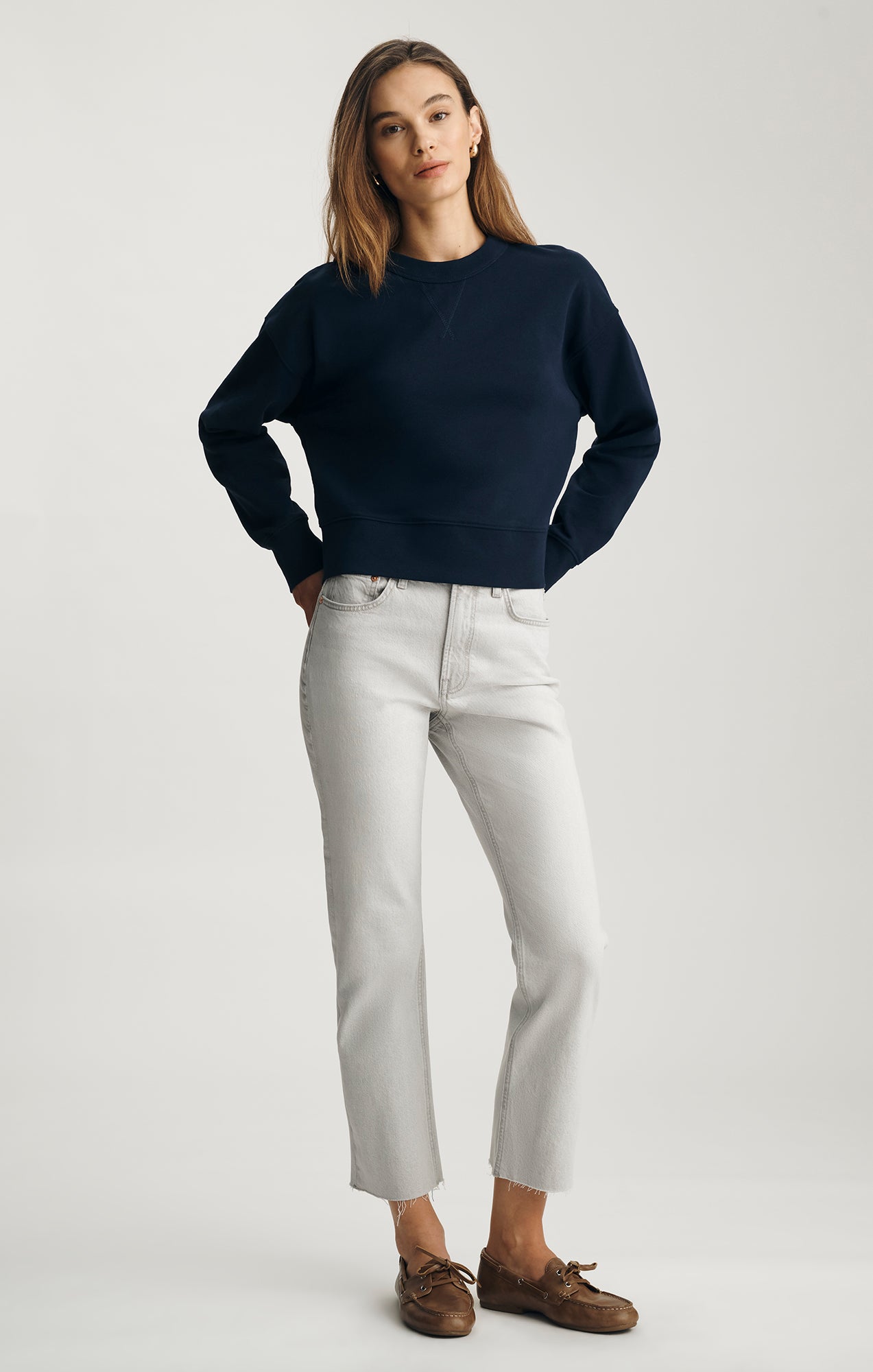 V-STITCH CREW NECK SWEATSHIRT IN BLACK IRIS - Mavi Jeans