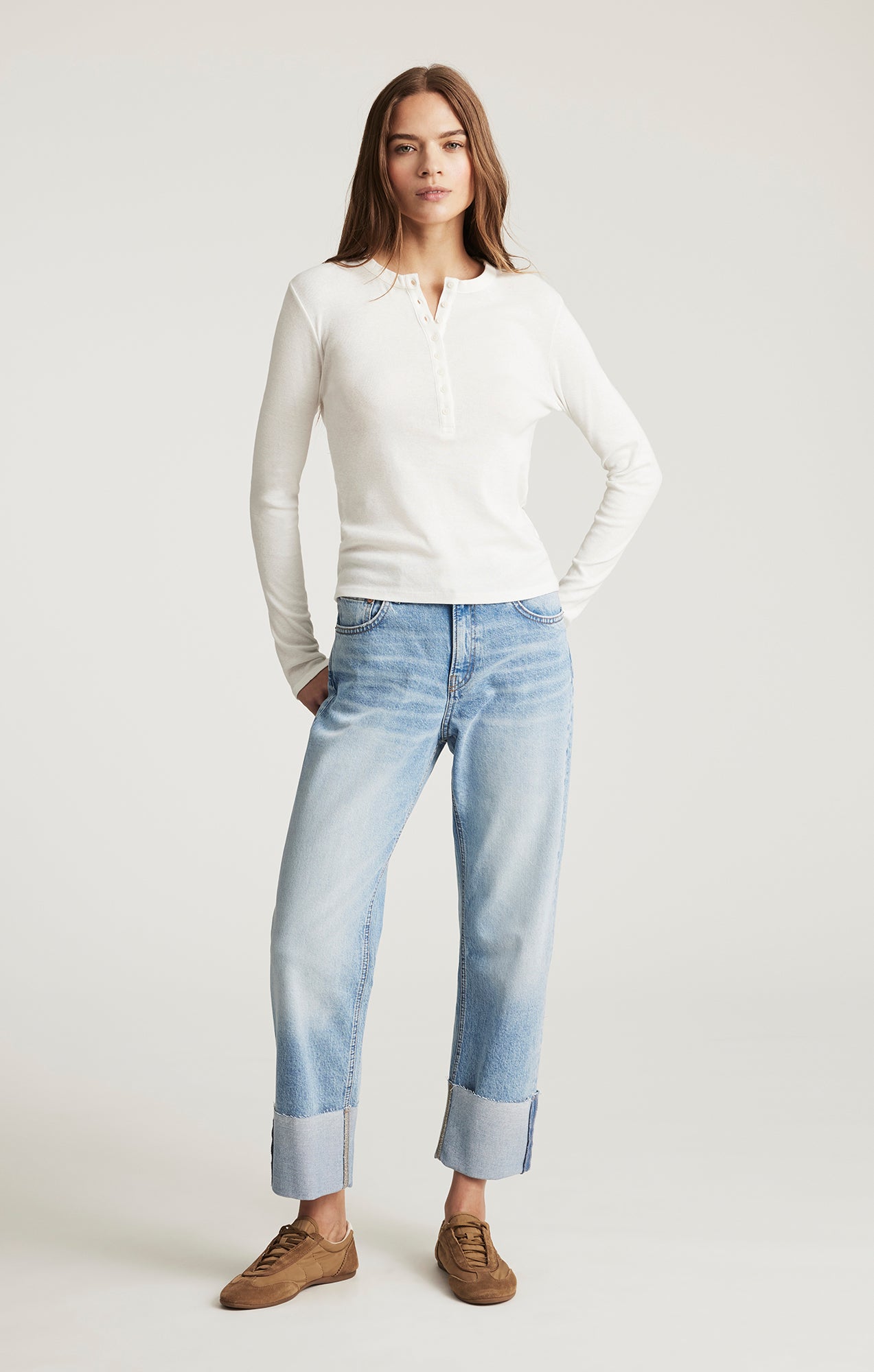HENLEY LONG SLEEVE T-SHIRT IN ANTIQUE WHITE