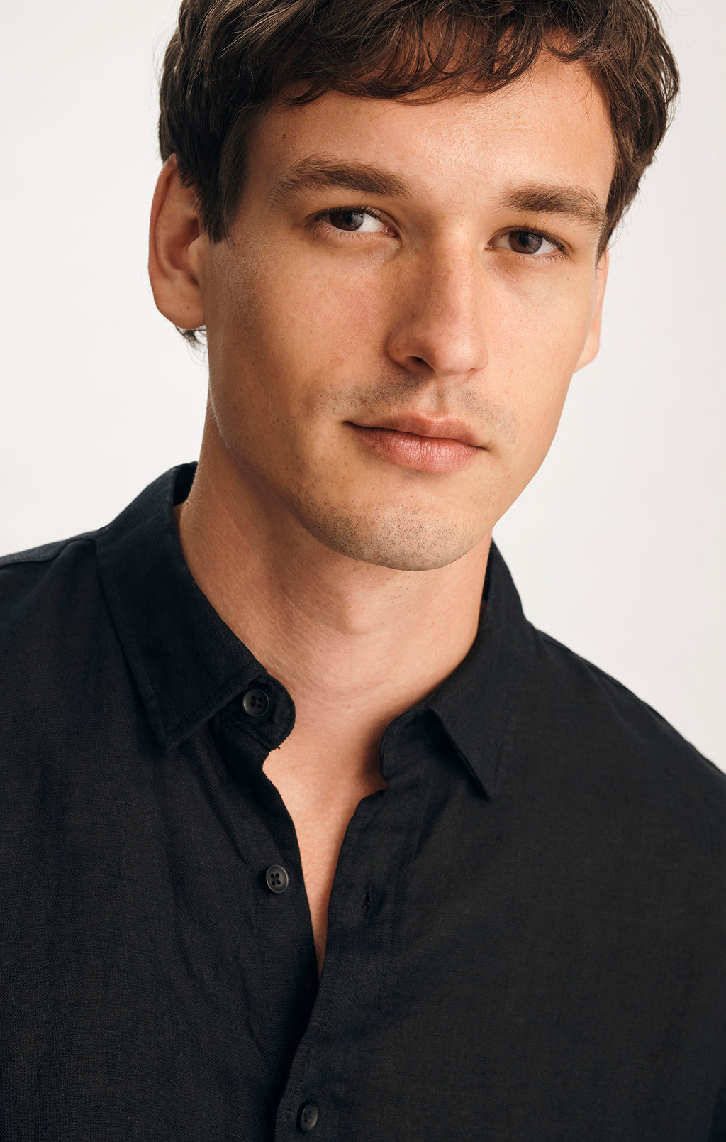 LINEN BUTTON-UP SHIRT IN BLACK - Mavi Jeans