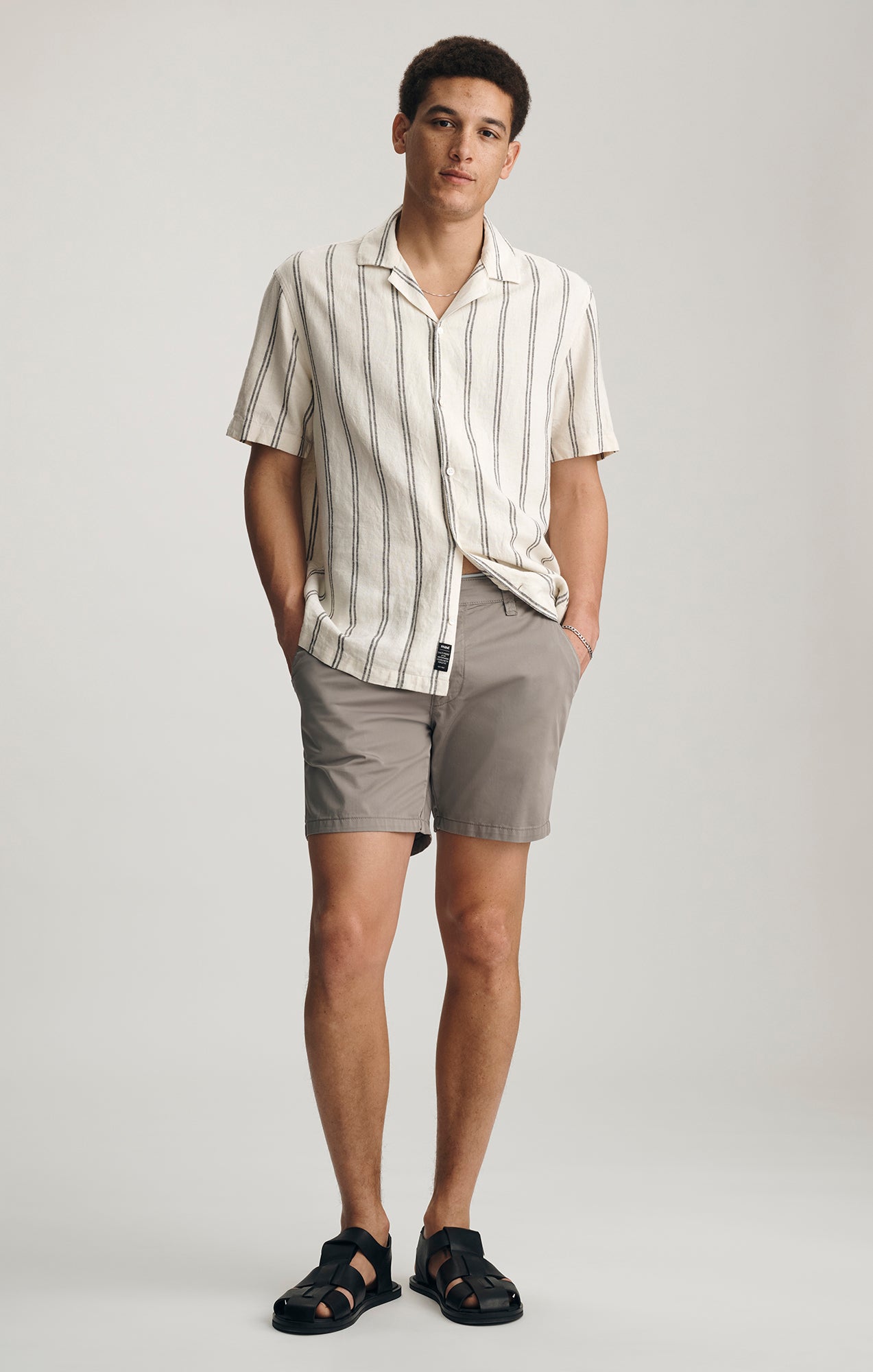 NATE CHINO SHORTS IN FOGGY CITY SMART - Mavi Jeans