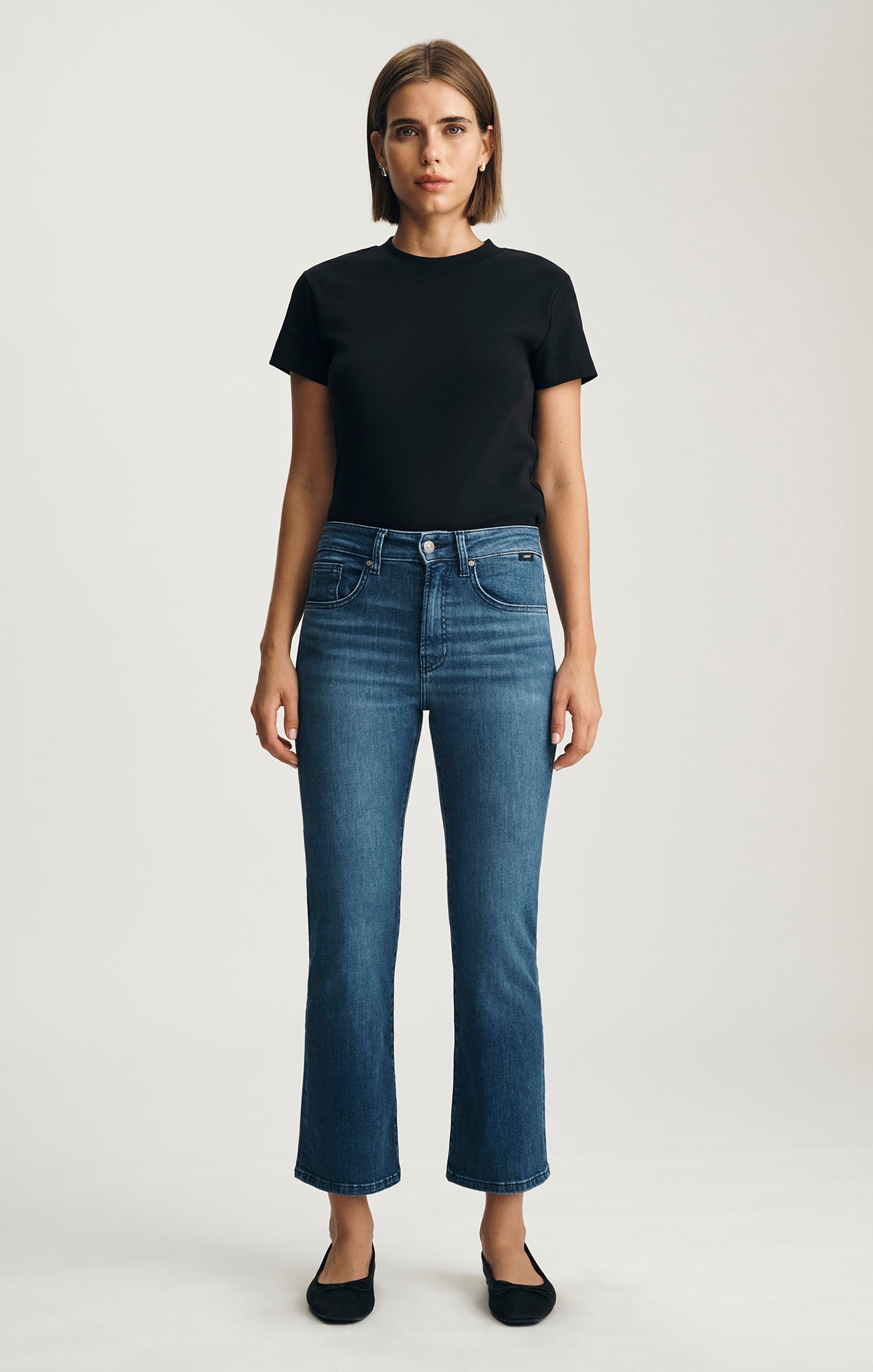 ANIKA CROPPED FLARE IN DARK BRUSHED FLEX BLUE