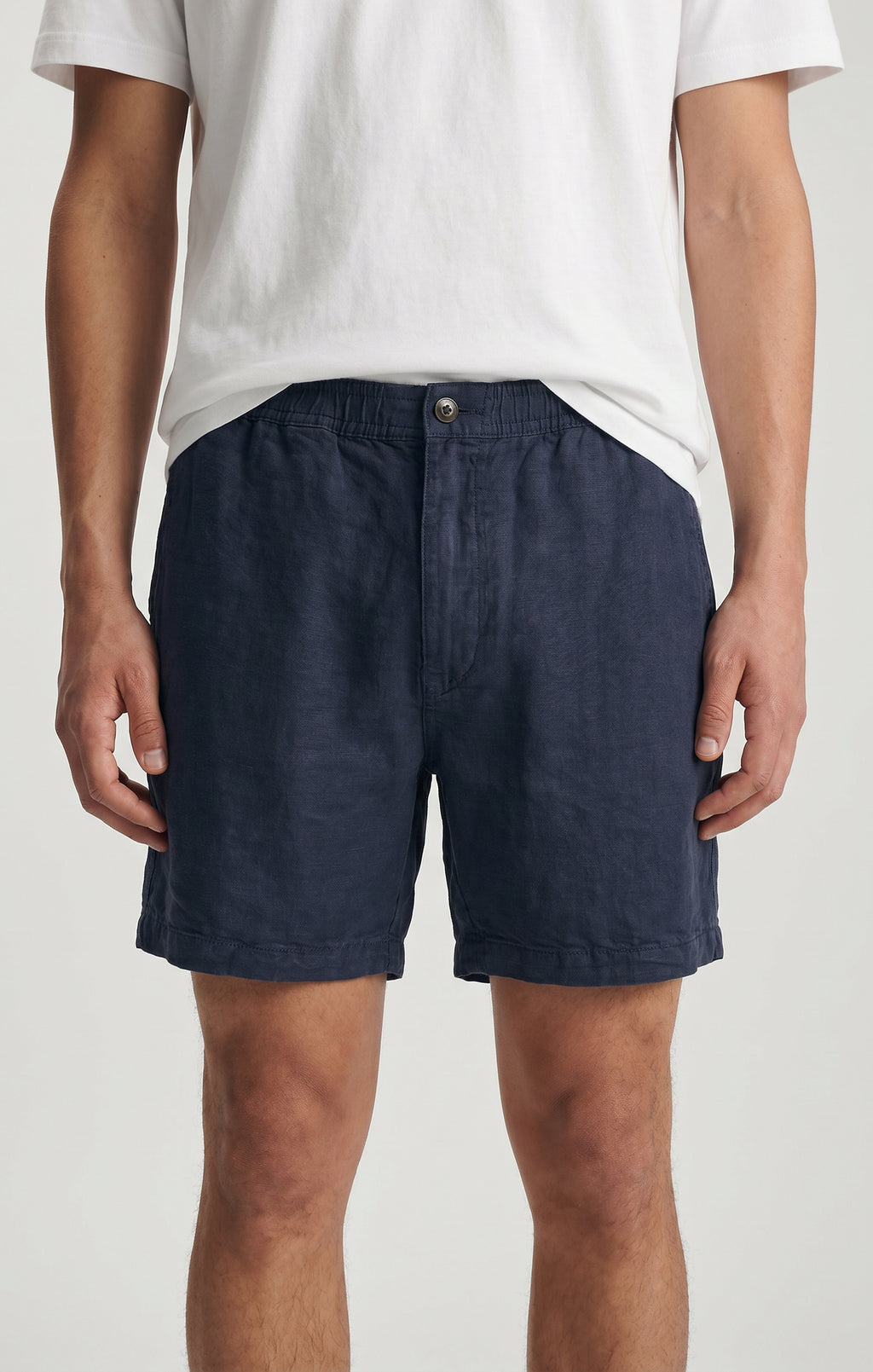 DAXON SHORTS IN NAVY LINEN