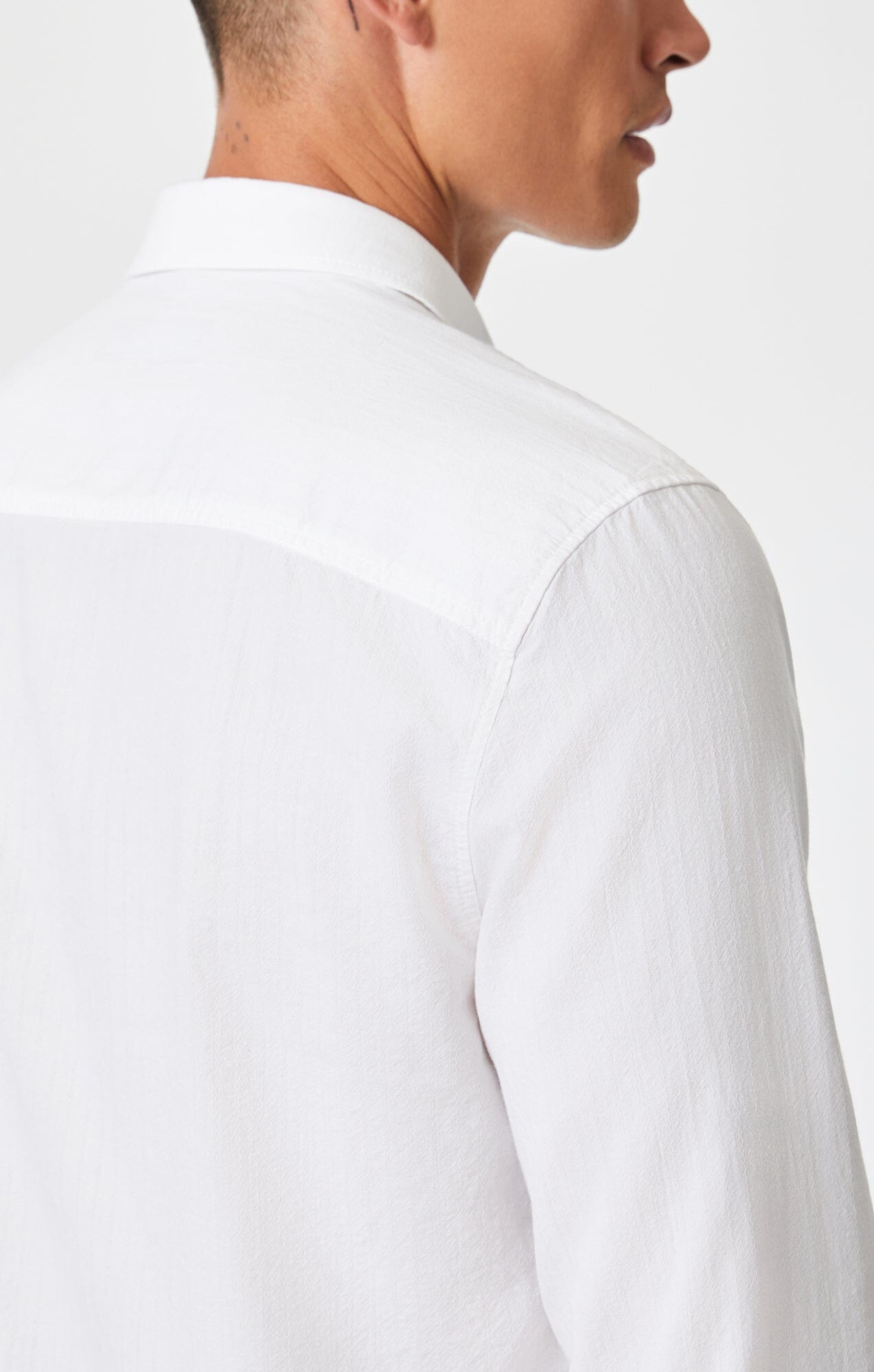 BUTTON-UP LONG SLEEVE SHIRT IN WHITE - Mavi Jeans