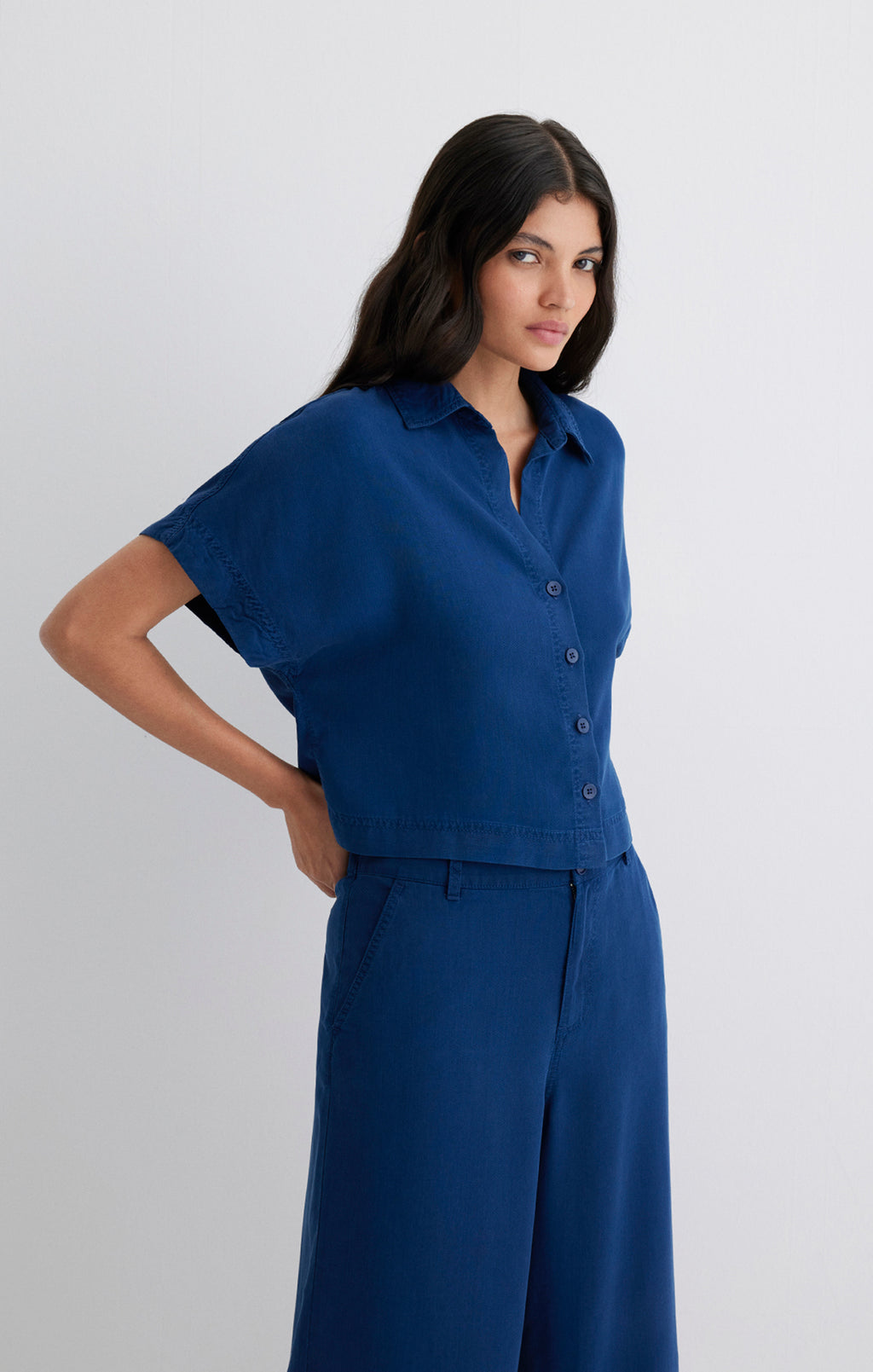 DENIM SHORT SLEEVE BUTTON-UP SHIRT IN LIGHT INDIGO - Mavi Jeans