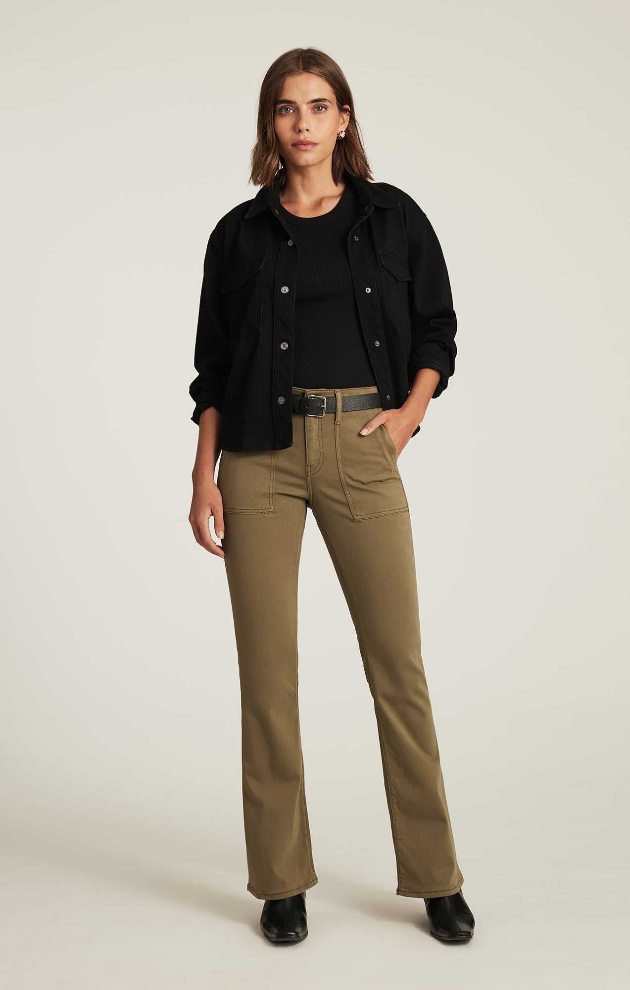VICKY PATCH POCKET BOOTCUT IN DARK OLIVE SATEEN - Mavi Jeans