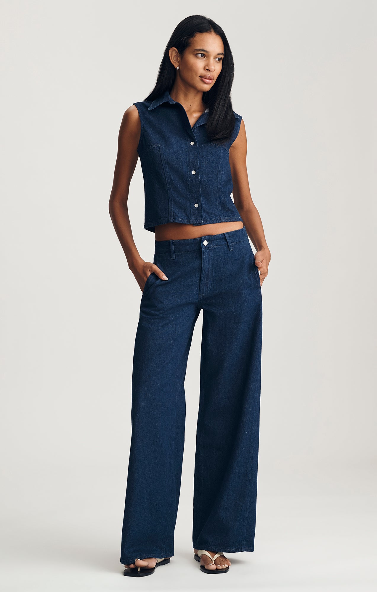 BRIA SLEEVELESS DENIM SHIRT IN DARK LINEN DENIM - Mavi Jeans