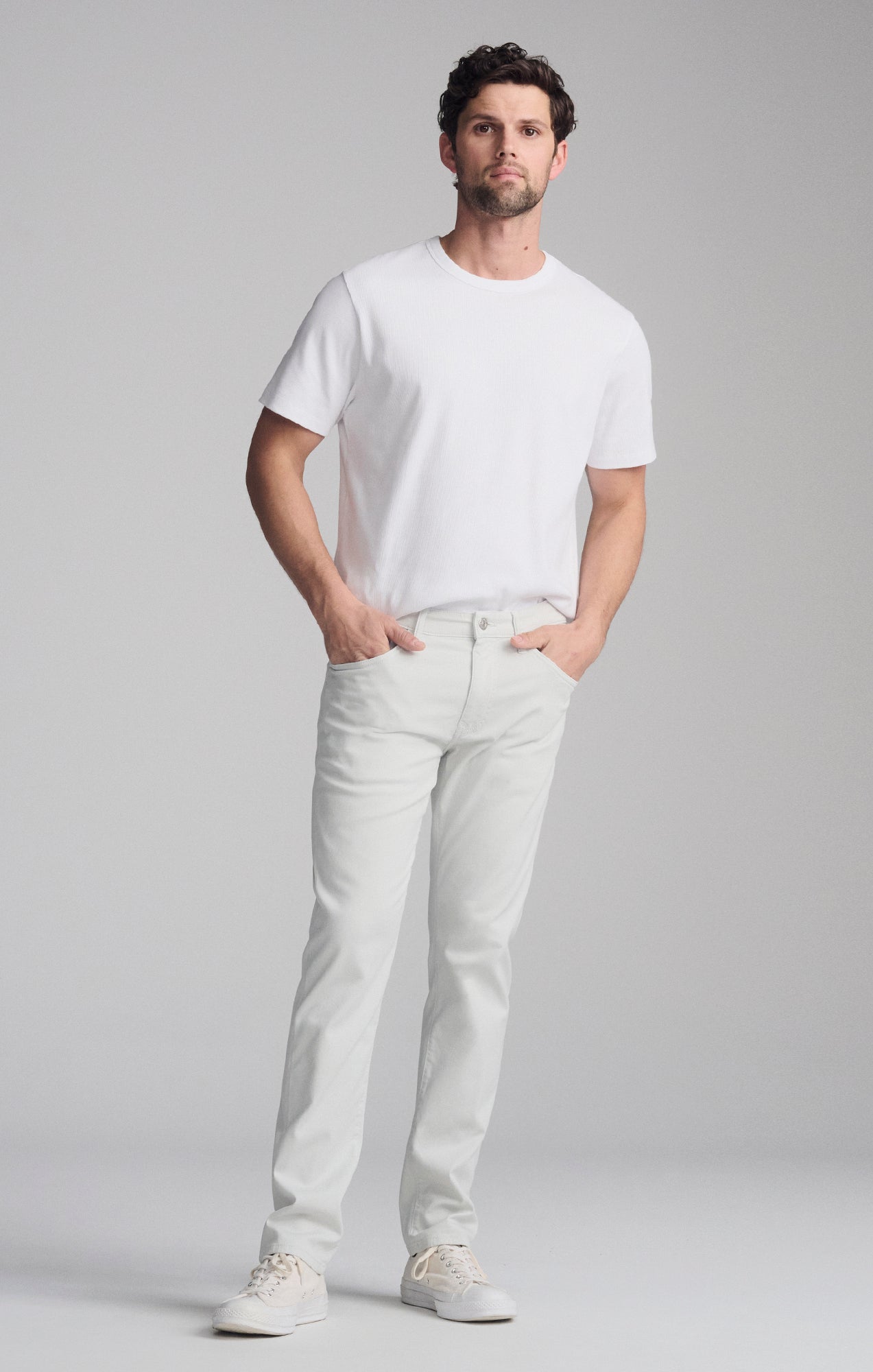 MARCUS SLIM STRAIGHT LEG IN BONE CITY - Mavi Jeans