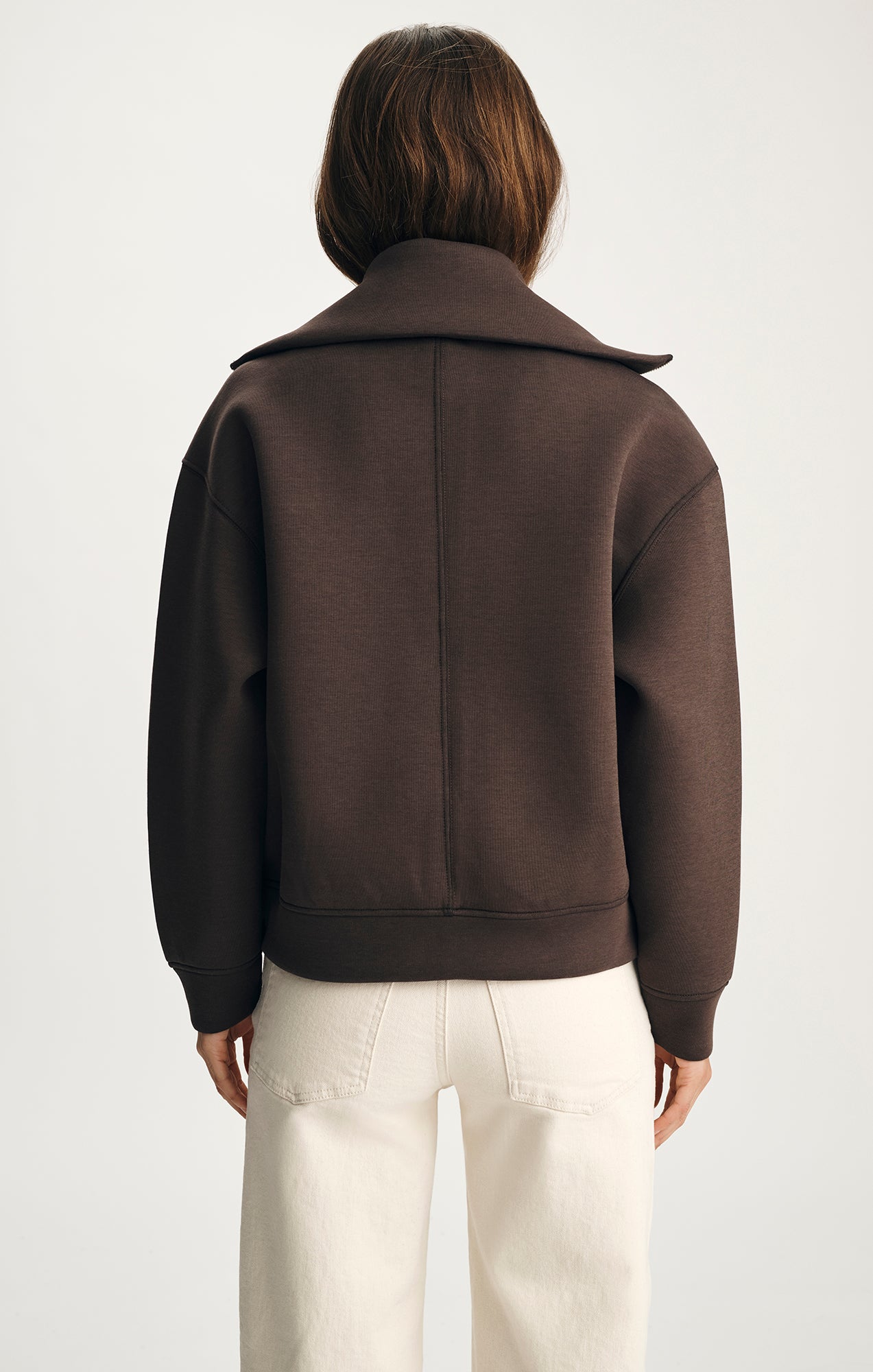 SPORTY LUXE ZIP-UP SWEATSHIRT IN COFFEE BEAN