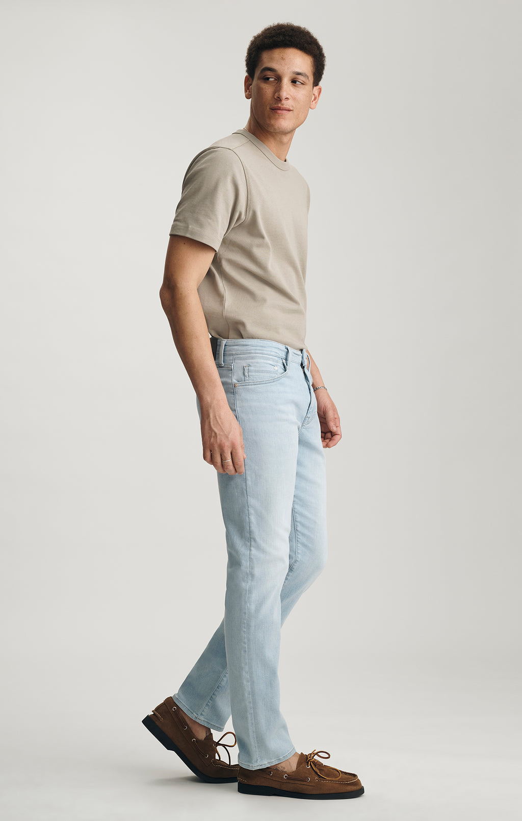ZACH STRAIGHT LEG IN BLEACHED ORGANIC VINTAGE - Mavi Jeans