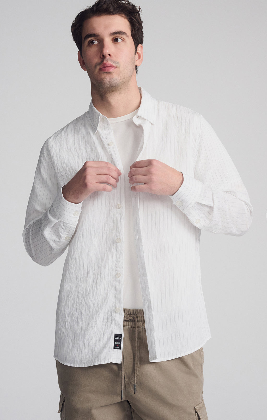 STRIPED LONG SLEEVE BUTTON-UP SHIRT IN BLACK - Mavi Jeans