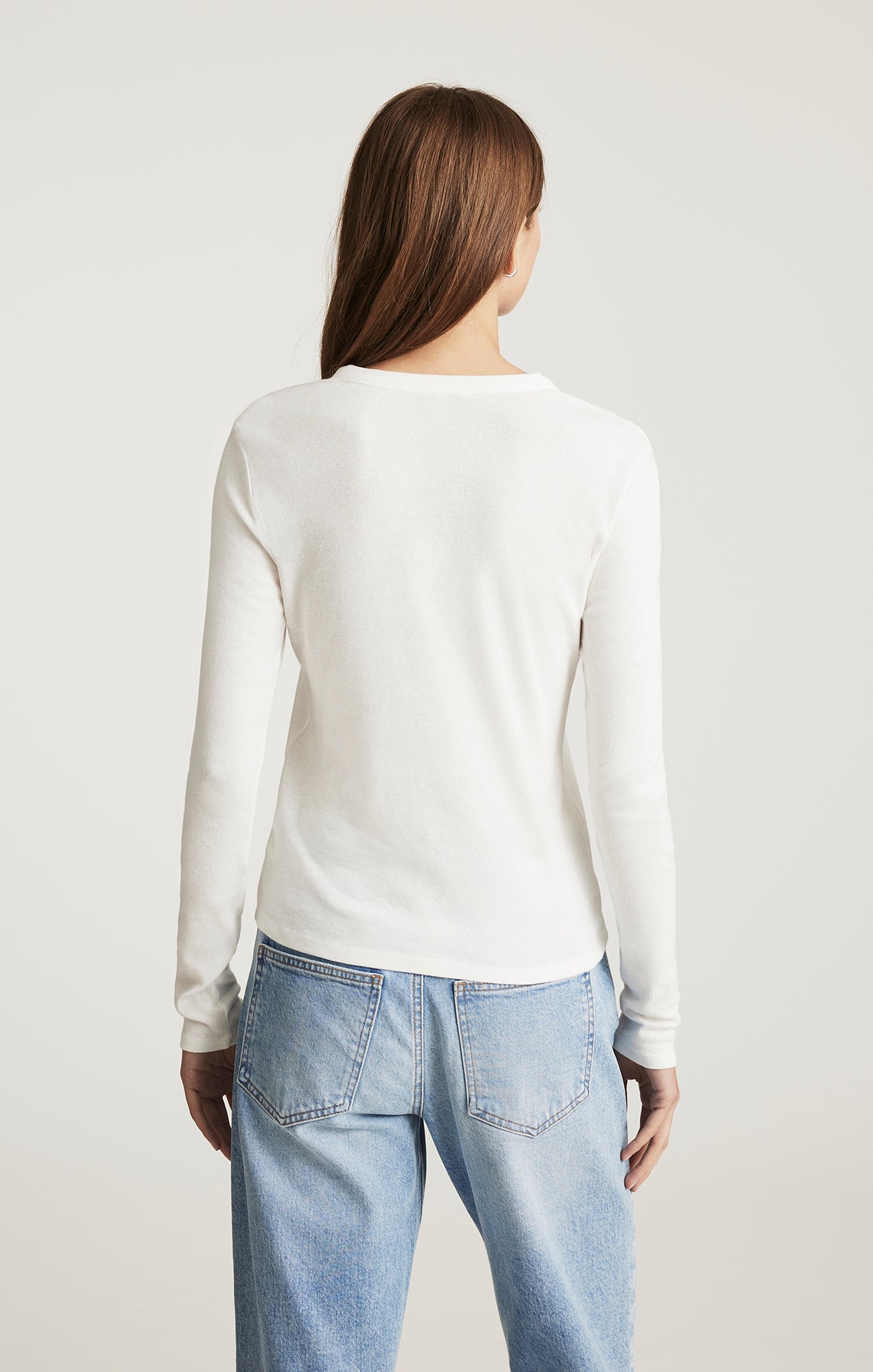 HENLEY LONG SLEEVE T-SHIRT IN ANTIQUE WHITE