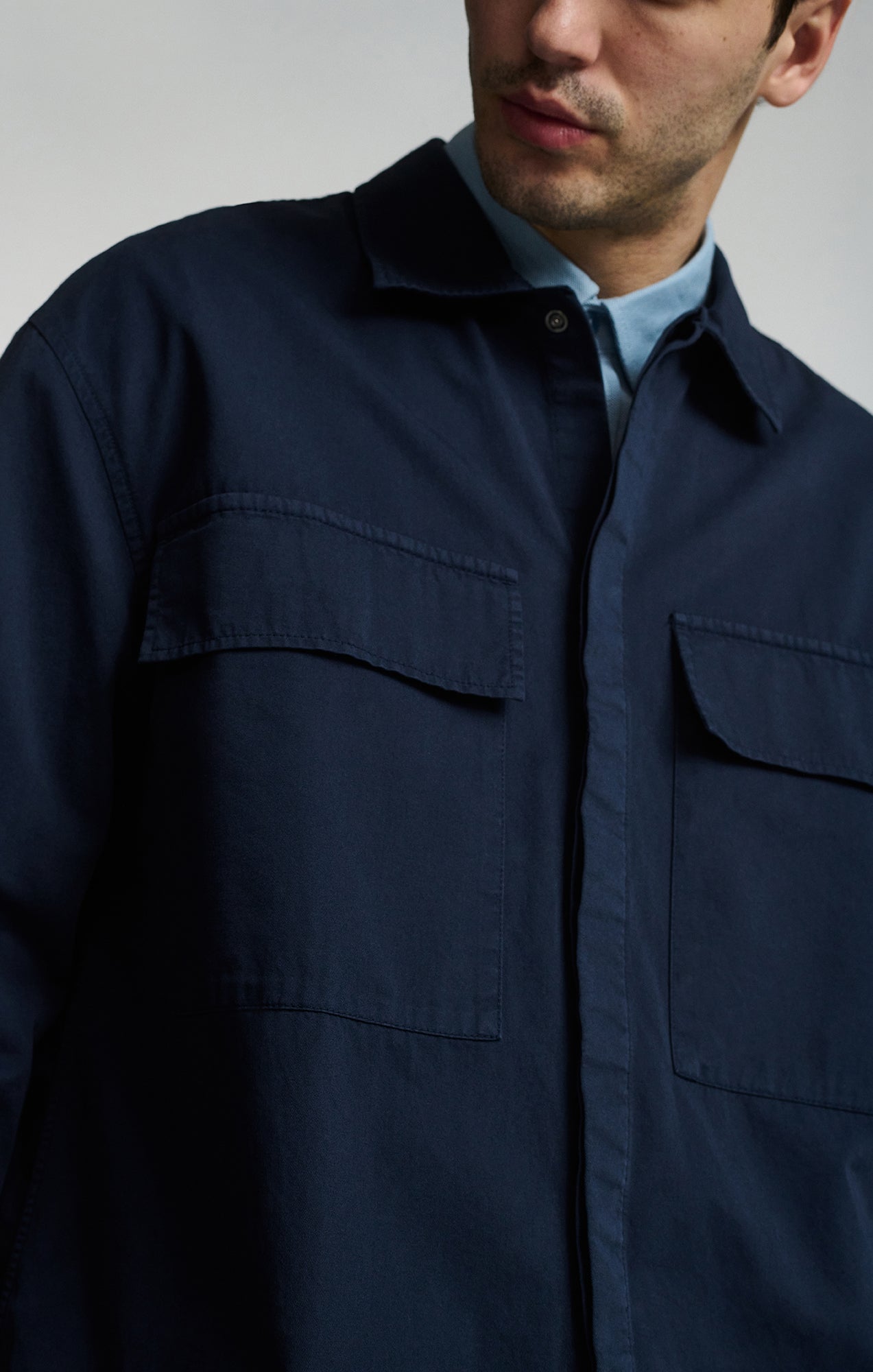 DOUBLE POCKET OVERSHIRT IN BLACK IRIS - Mavi Jeans