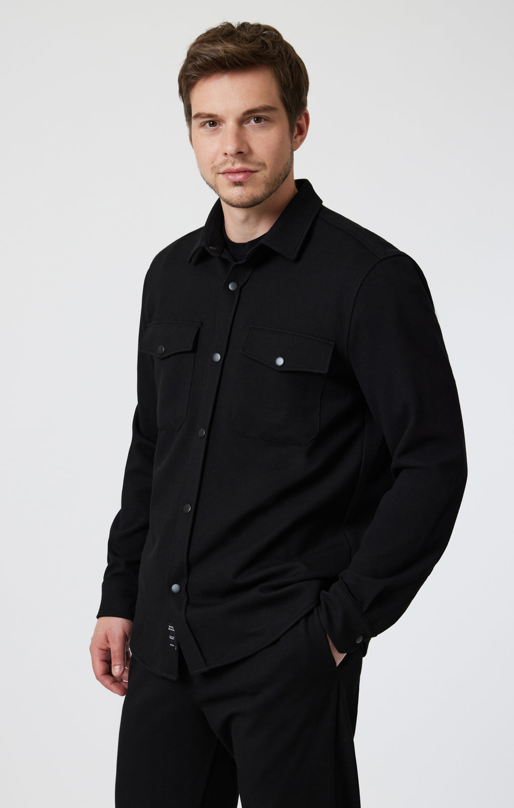 DOUBLE POCKET SNAP-BUTTON SHIRT IN BLACK - Mavi Jeans