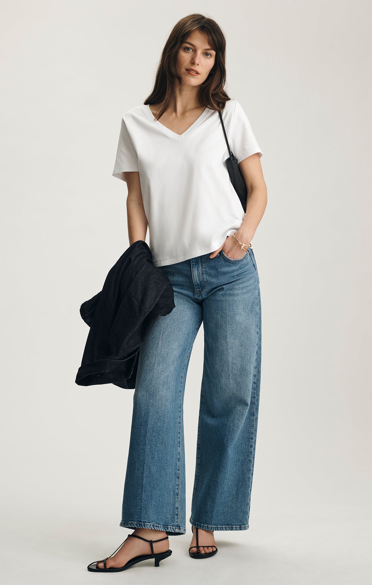 OLIVIA V-NECK T-SHIRT IN WHITE - Mavi Jeans