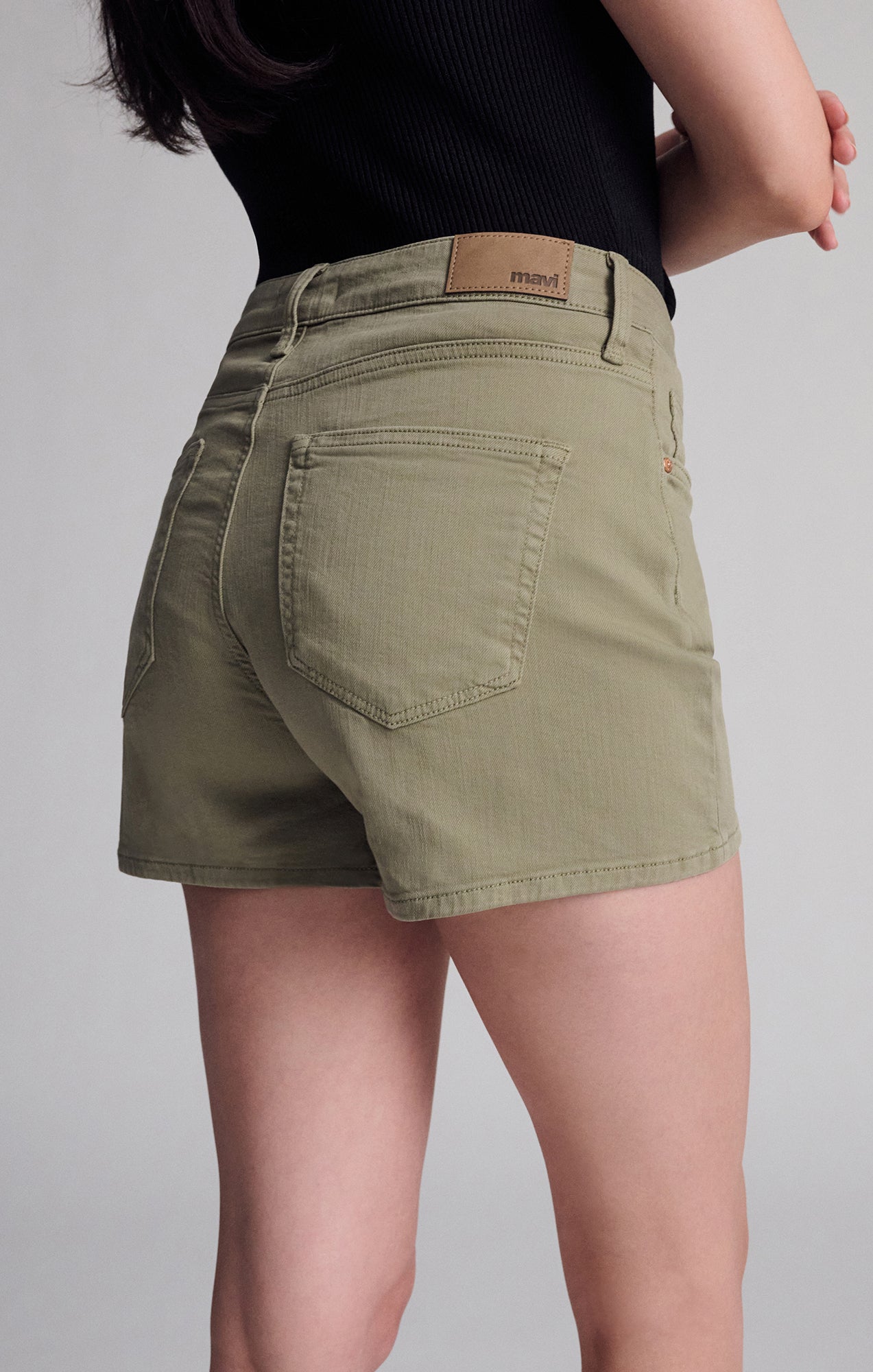 HEIDI STRAIGHT LEG SHORTS IN GREEN FLEX BLUE - Mavi Jeans