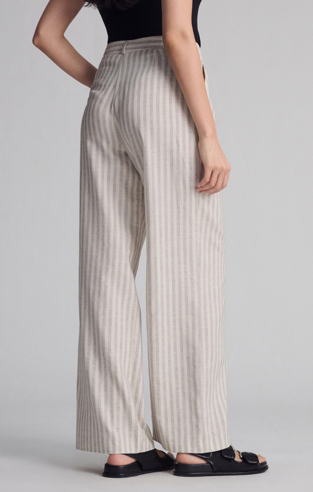 WOVEN BUTTON PANTS IN BLACK STRIPE - Mavi Jeans