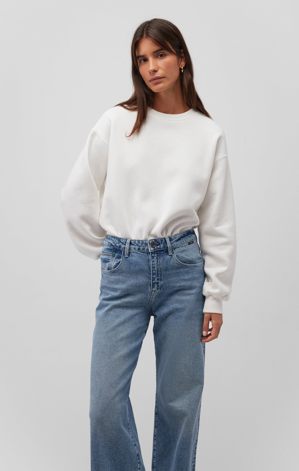 DROP SHOULDER SWEATSHIRT IN ANTIQUE WHITE - Mavi Jeans